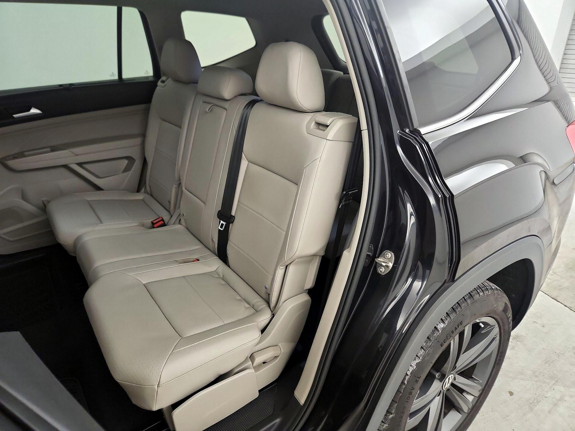 Thumbnail: 2021 Volkswagen Atlas - 20