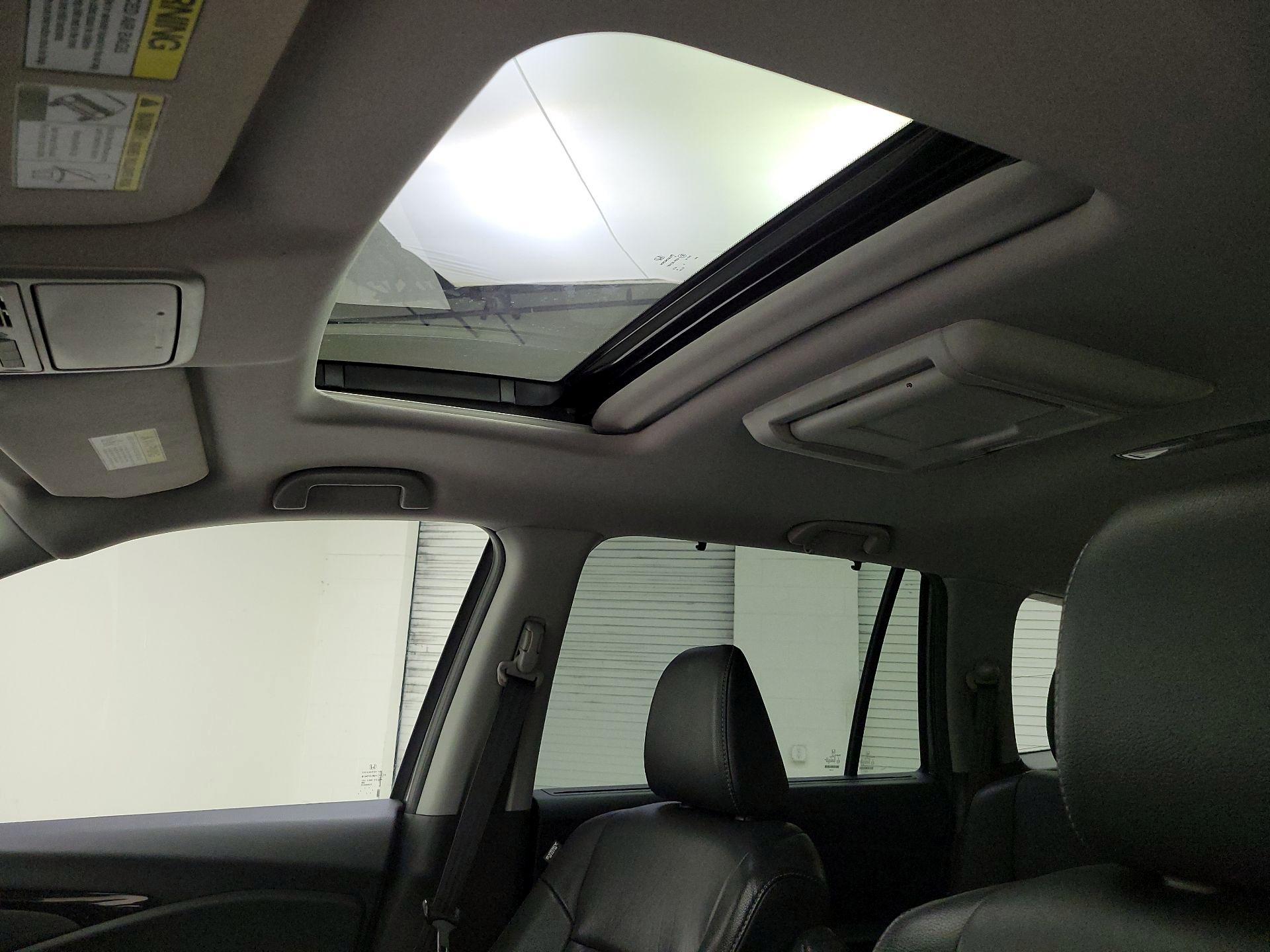 Thumbnail: 2016 Honda Pilot - 20