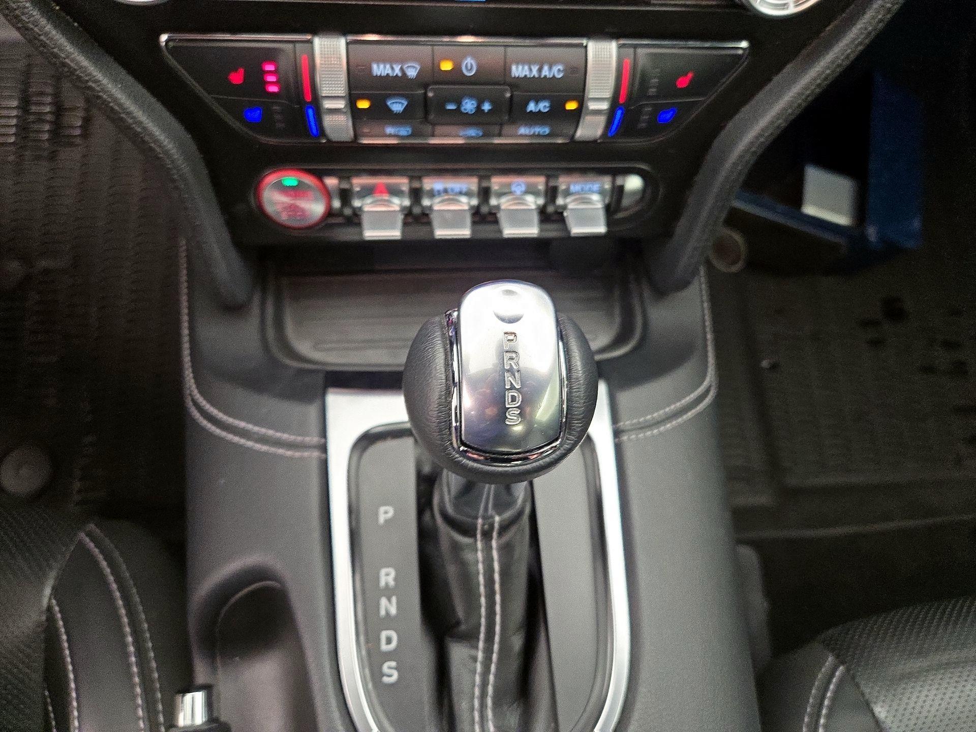 Thumbnail: 2022 Ford Mustang - 18