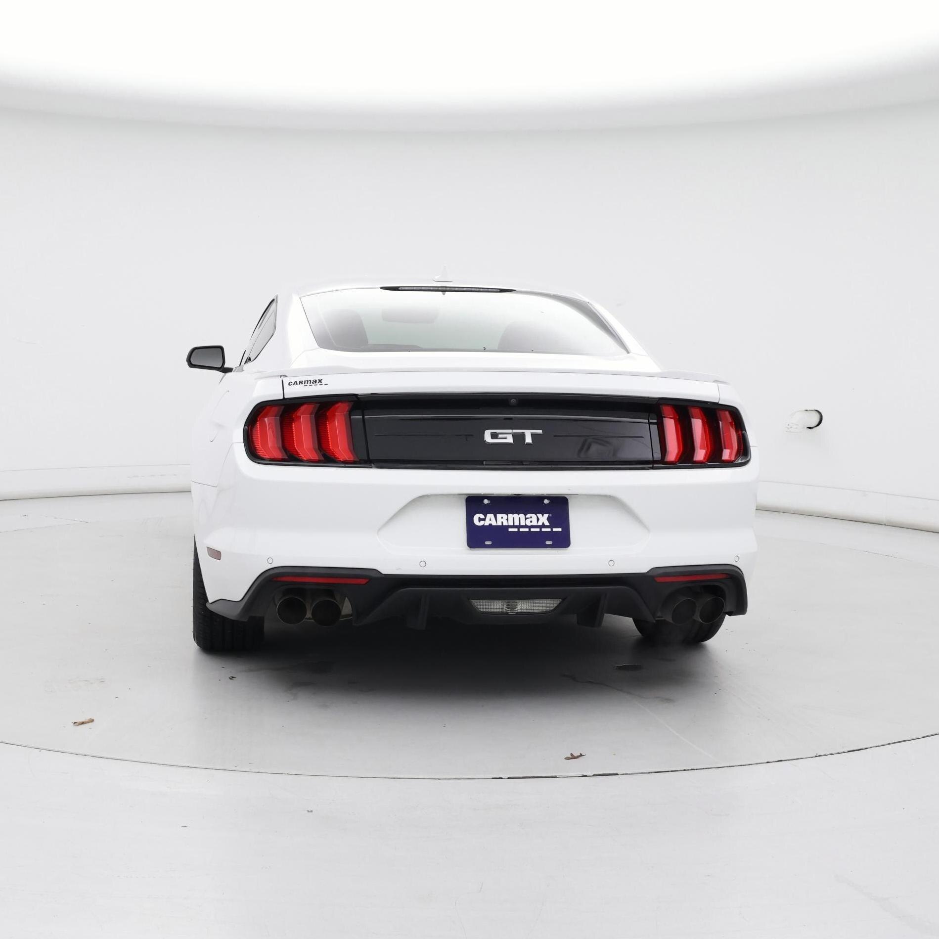 Thumbnail: 2022 Ford Mustang - 6