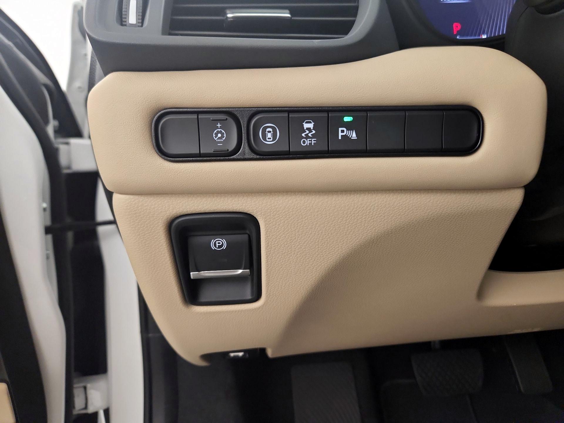 Thumbnail: 2025 Acura TLX - 13