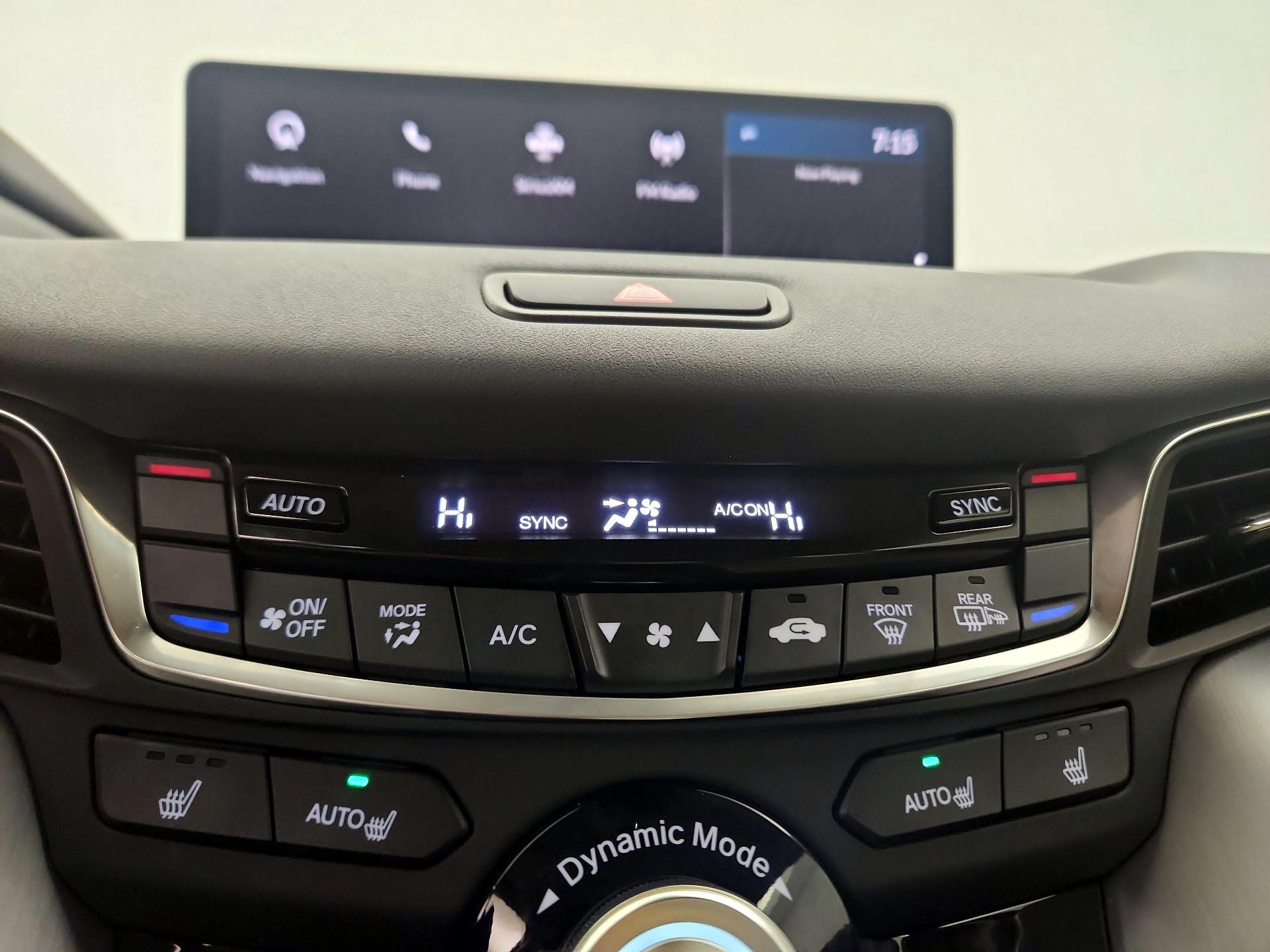 Thumbnail: 2025 Acura TLX - 17