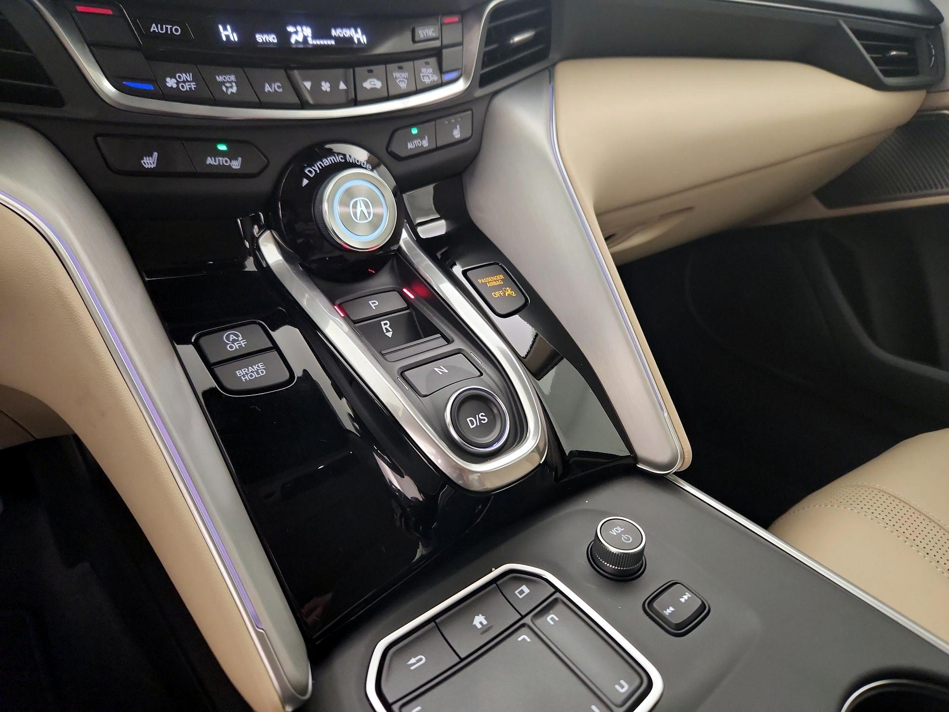 Thumbnail: 2025 Acura TLX - 18