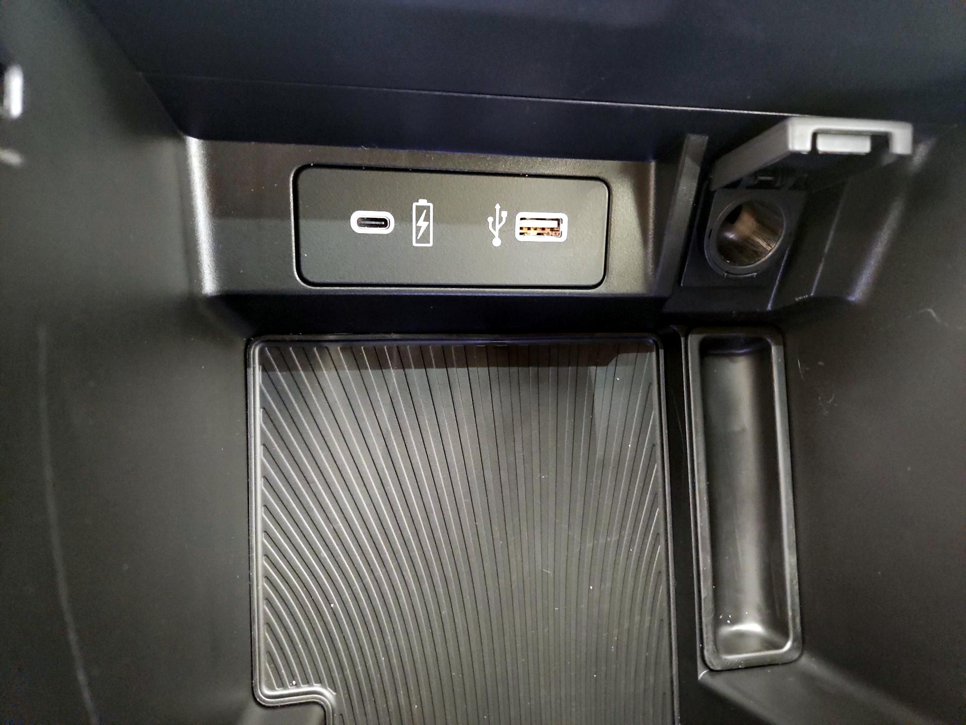 Thumbnail: 2025 Acura TLX - 19