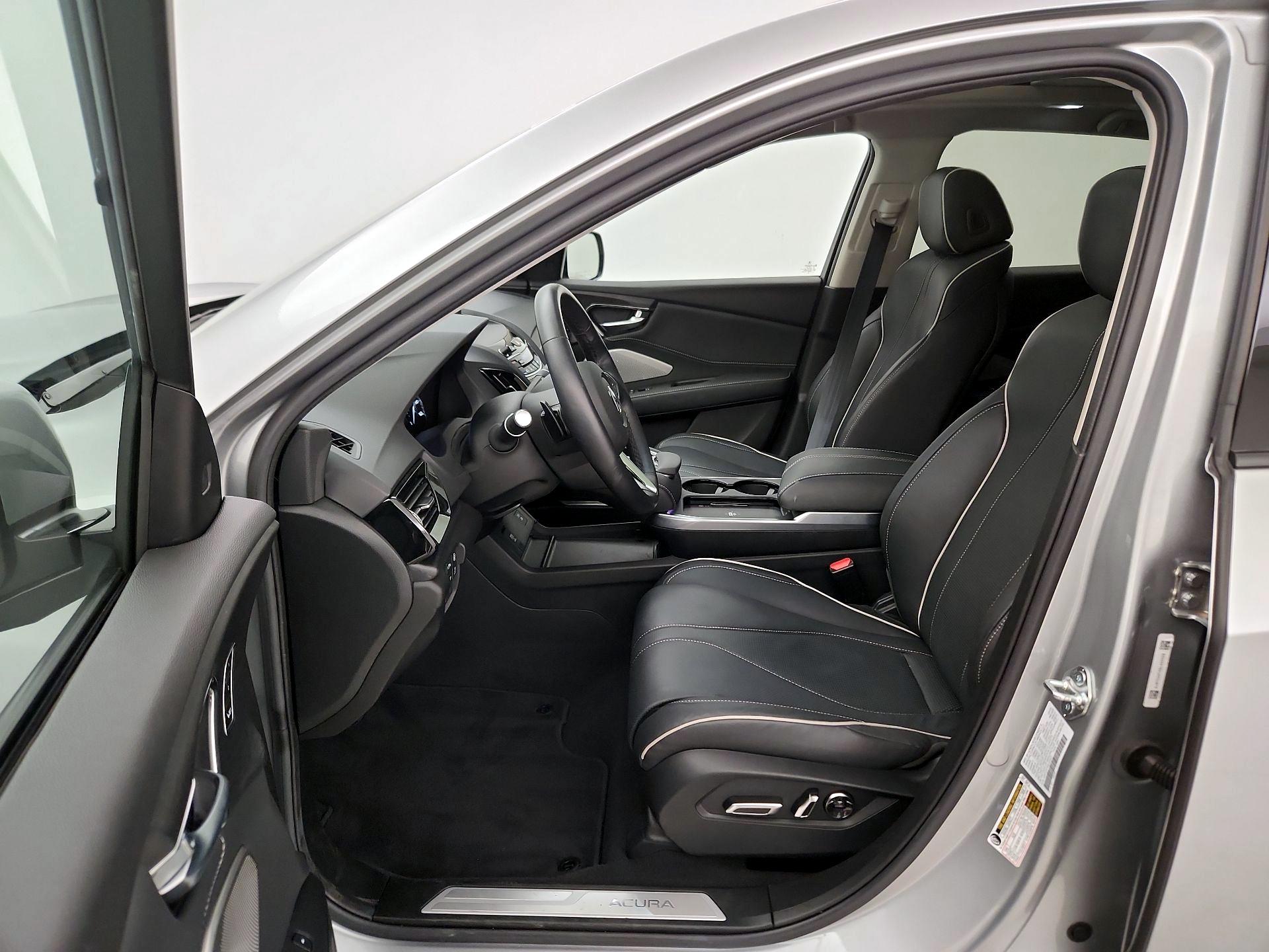Thumbnail: 2025 Acura RDX - 11