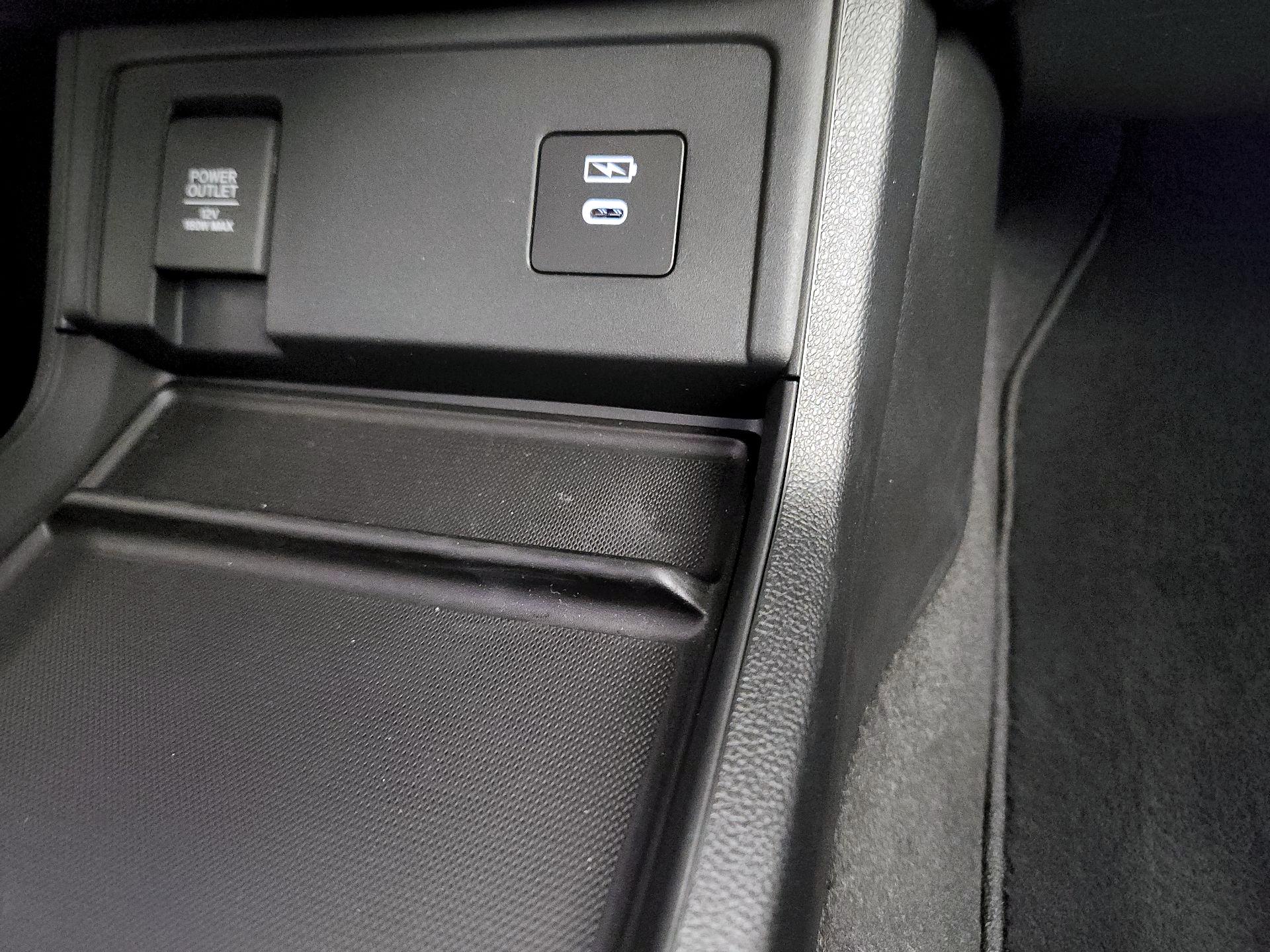 Thumbnail: 2025 Acura RDX - 19