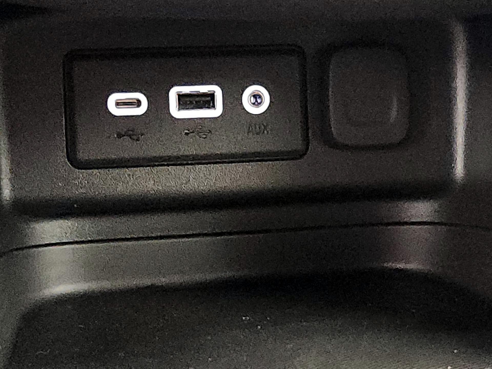 Thumbnail: 2024 Chevrolet Equinox - 18