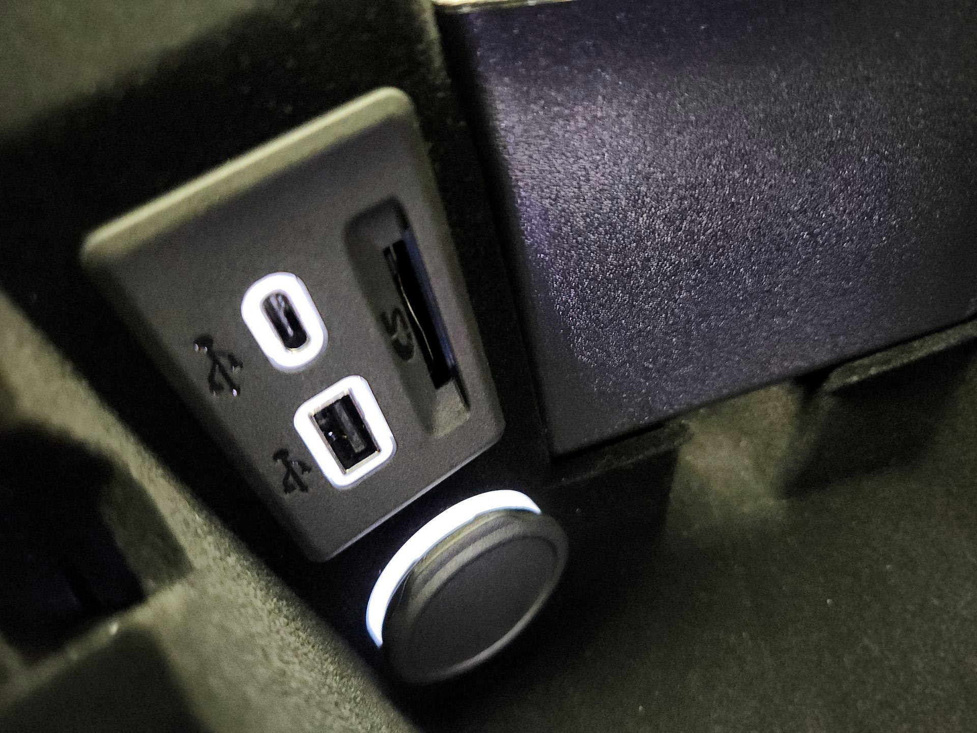 Thumbnail: 2024 Cadillac CT4 - 18