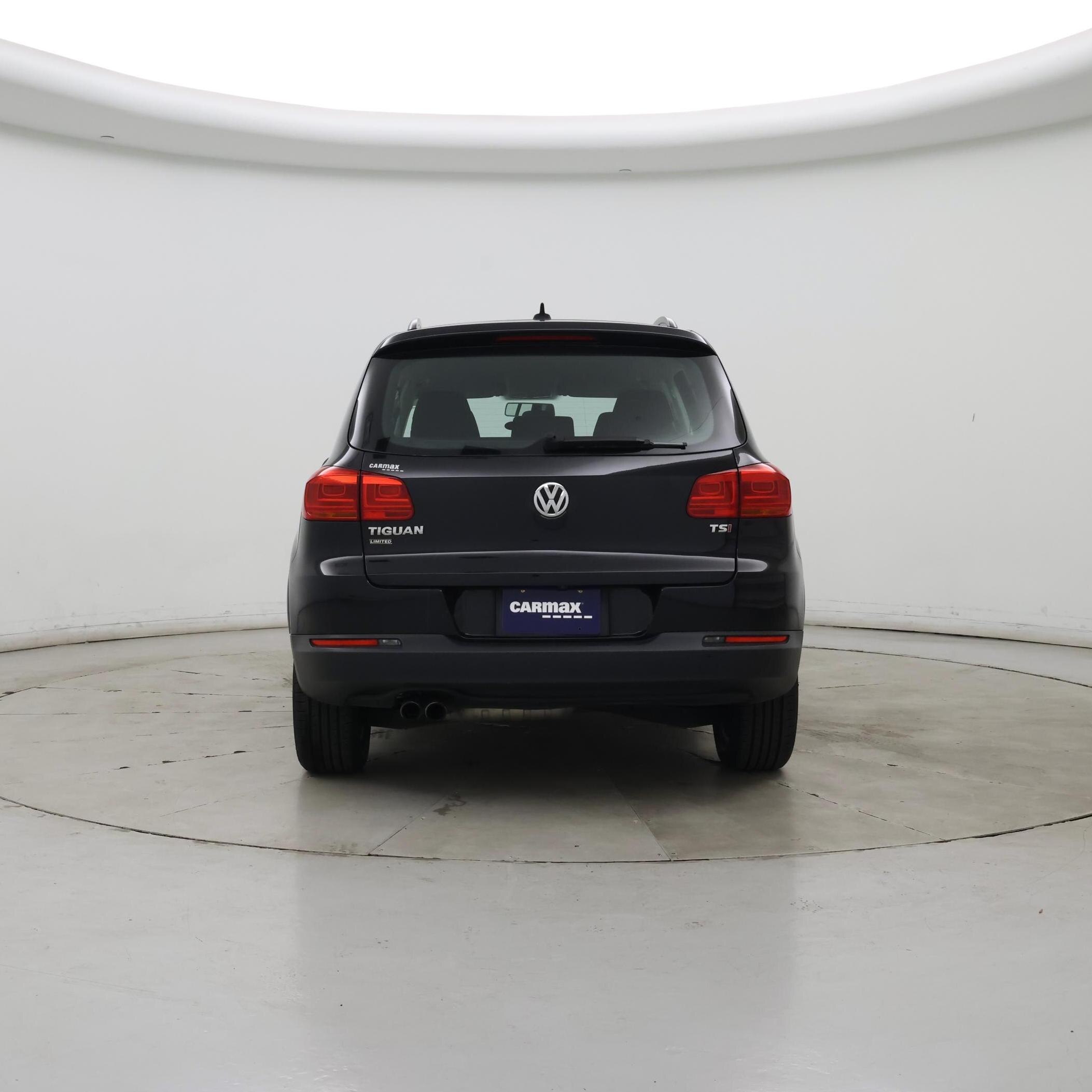 Thumbnail: 2017 Volkswagen Tiguan - 6