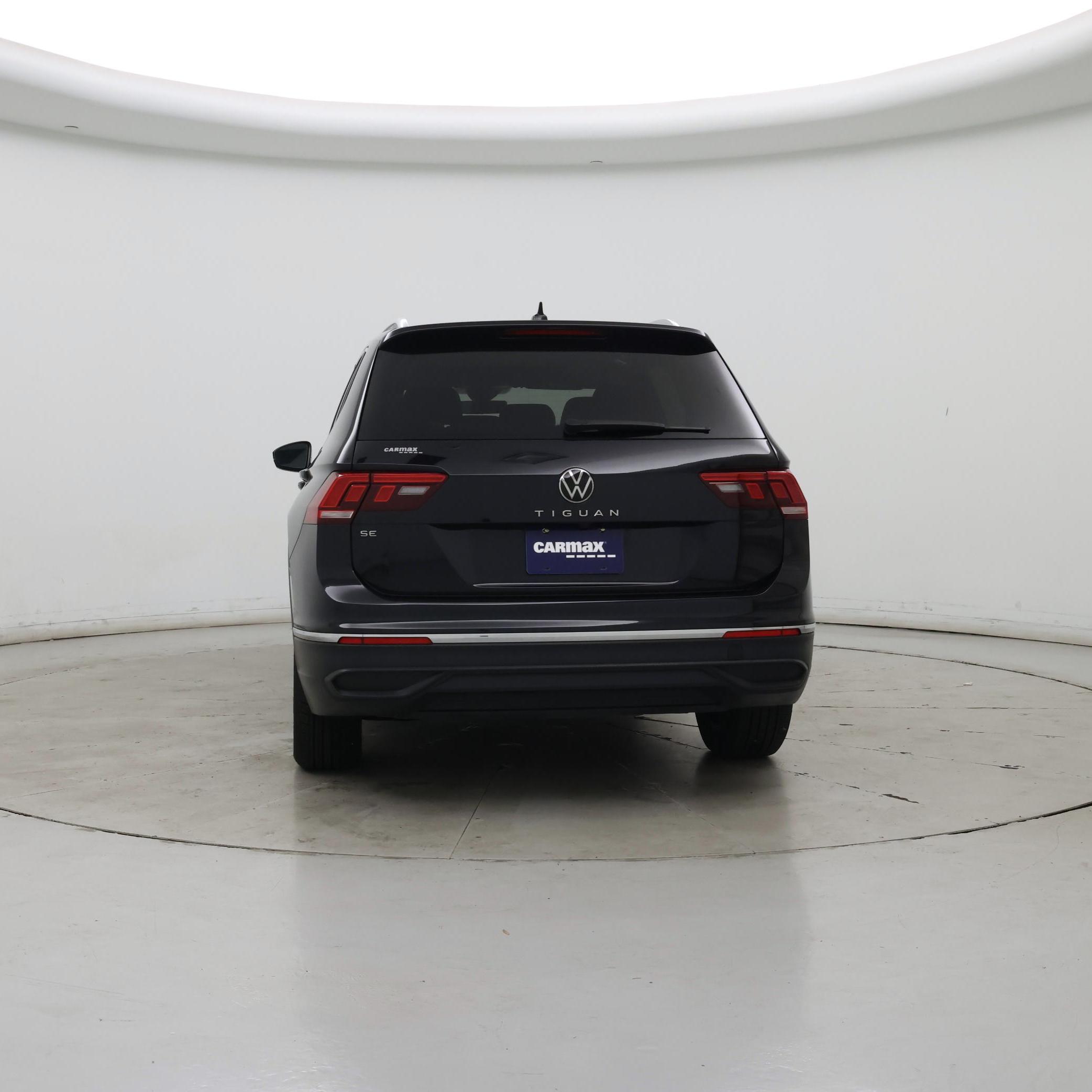 Thumbnail: 2023 Volkswagen Tiguan - 6