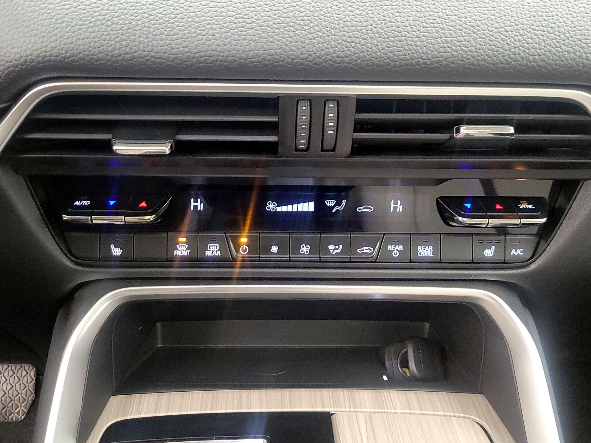 Thumbnail: 2024 Mazda CX-90 - 17