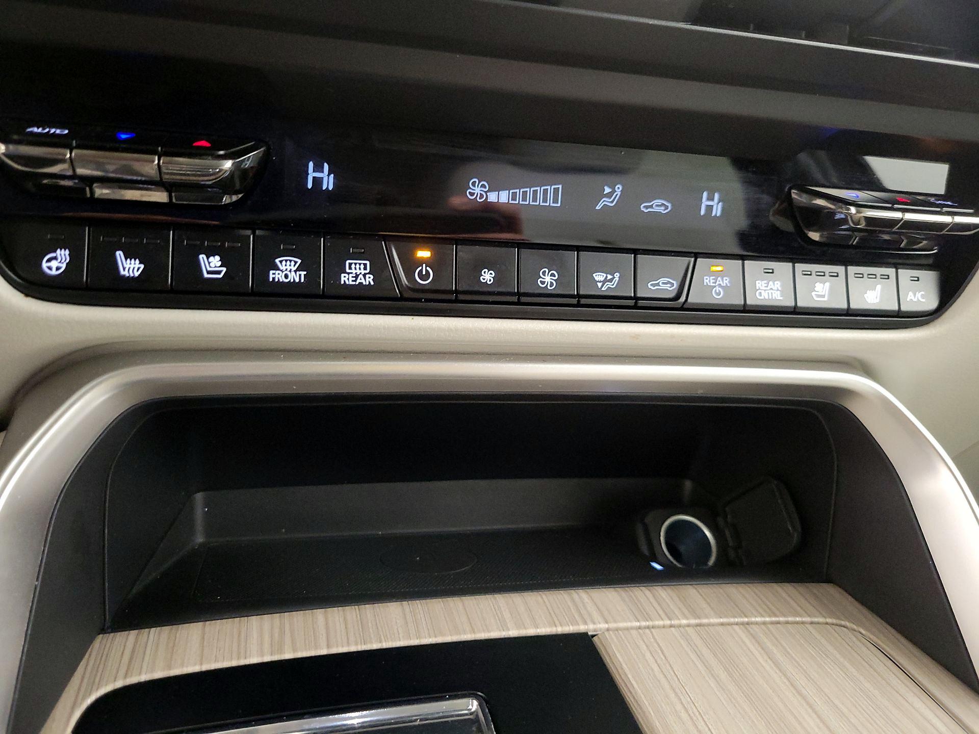 Thumbnail: 2024 Mazda CX-90 - 16