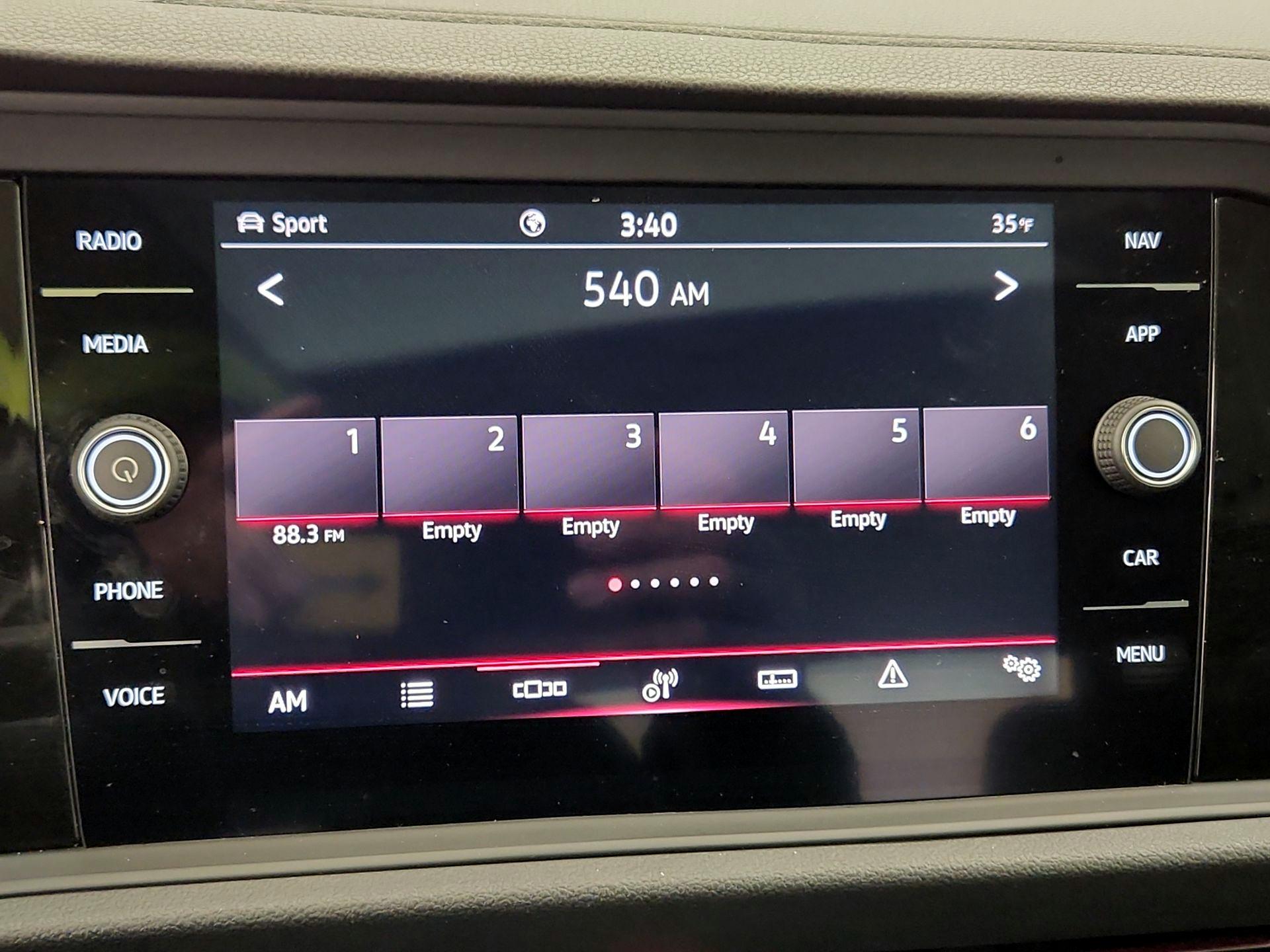 Thumbnail: 2021 Volkswagen Jetta - 15