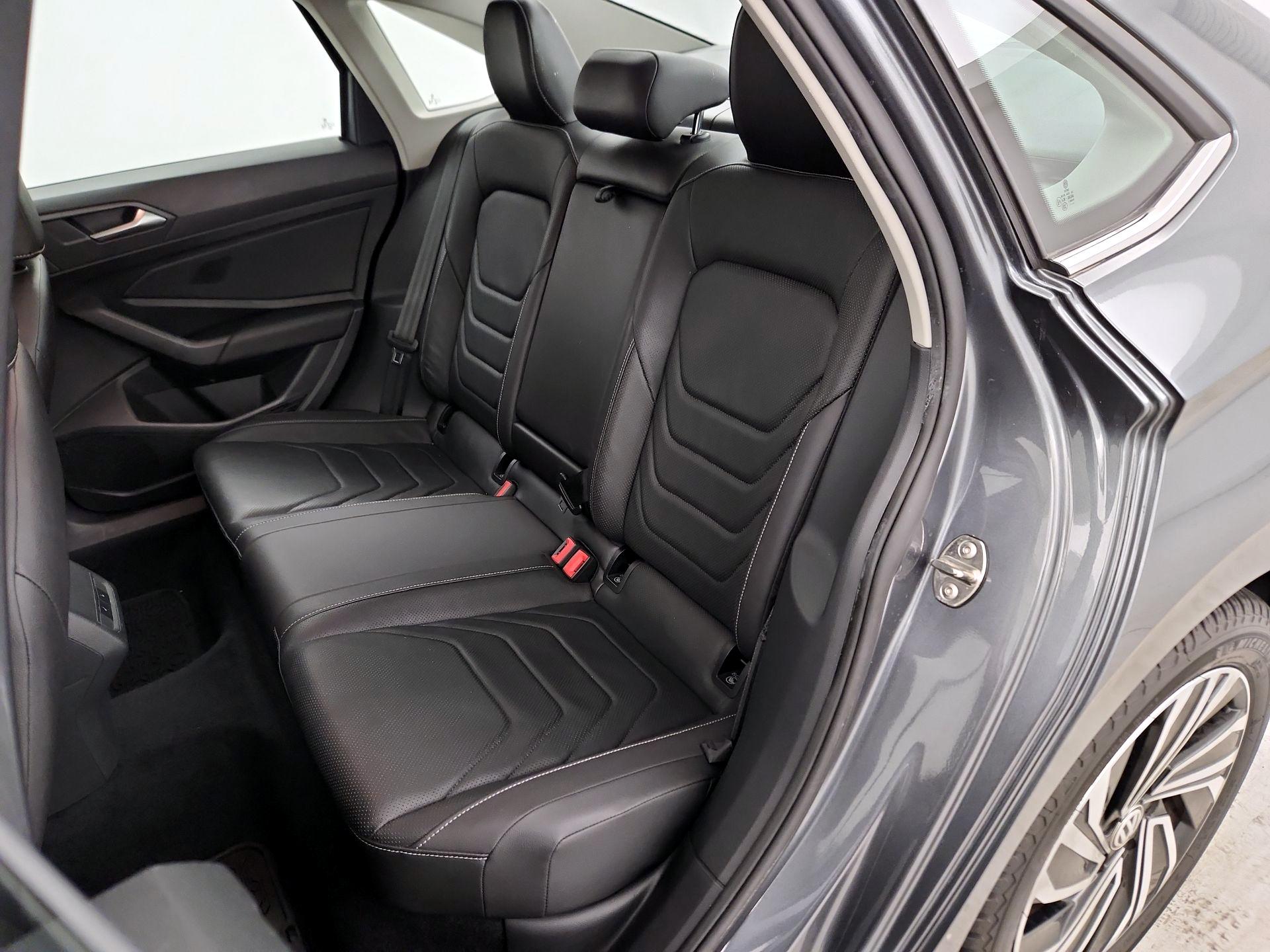 Thumbnail: 2021 Volkswagen Jetta - 20