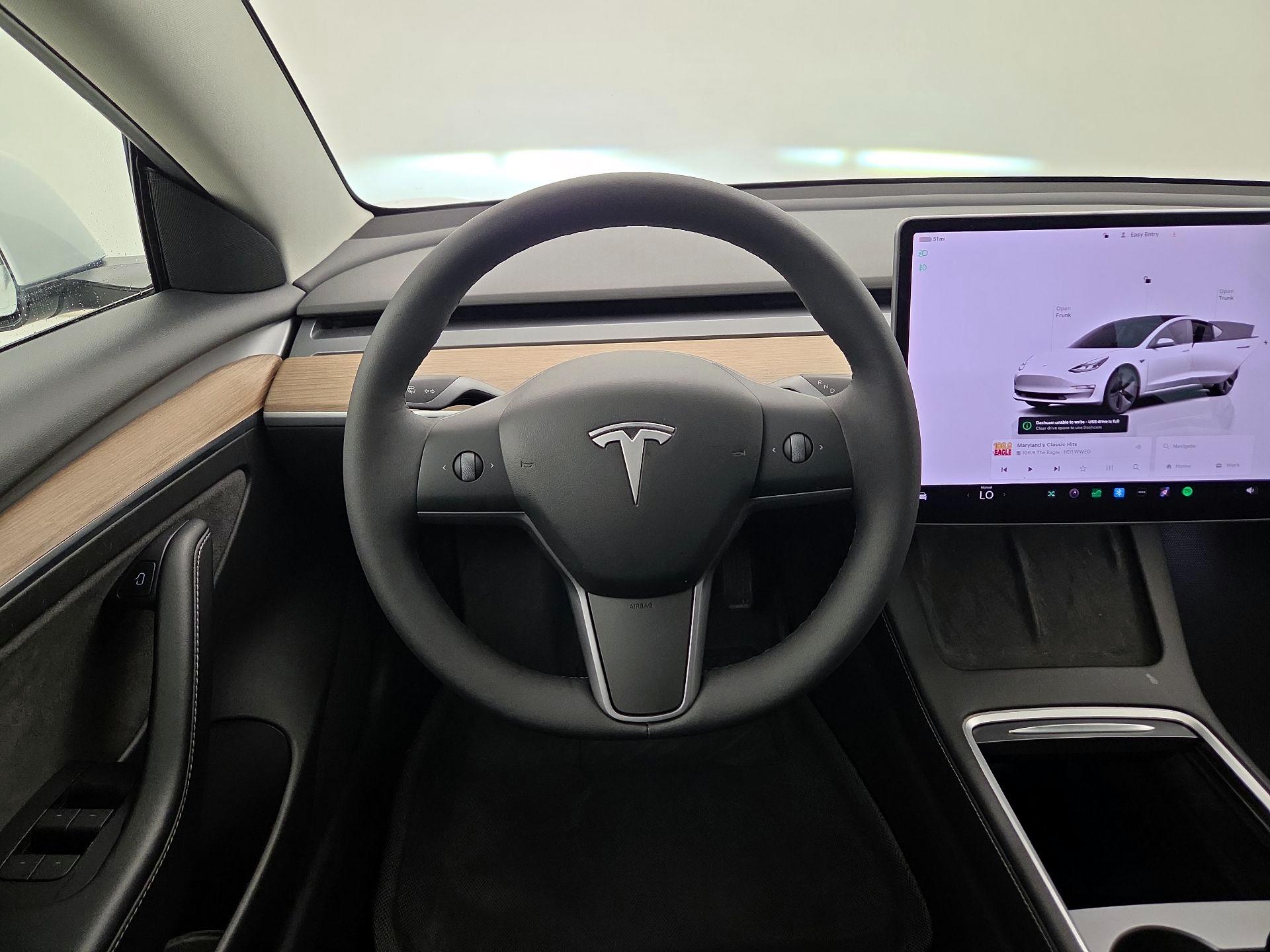 Thumbnail: 2022 Tesla Model 3 - 10