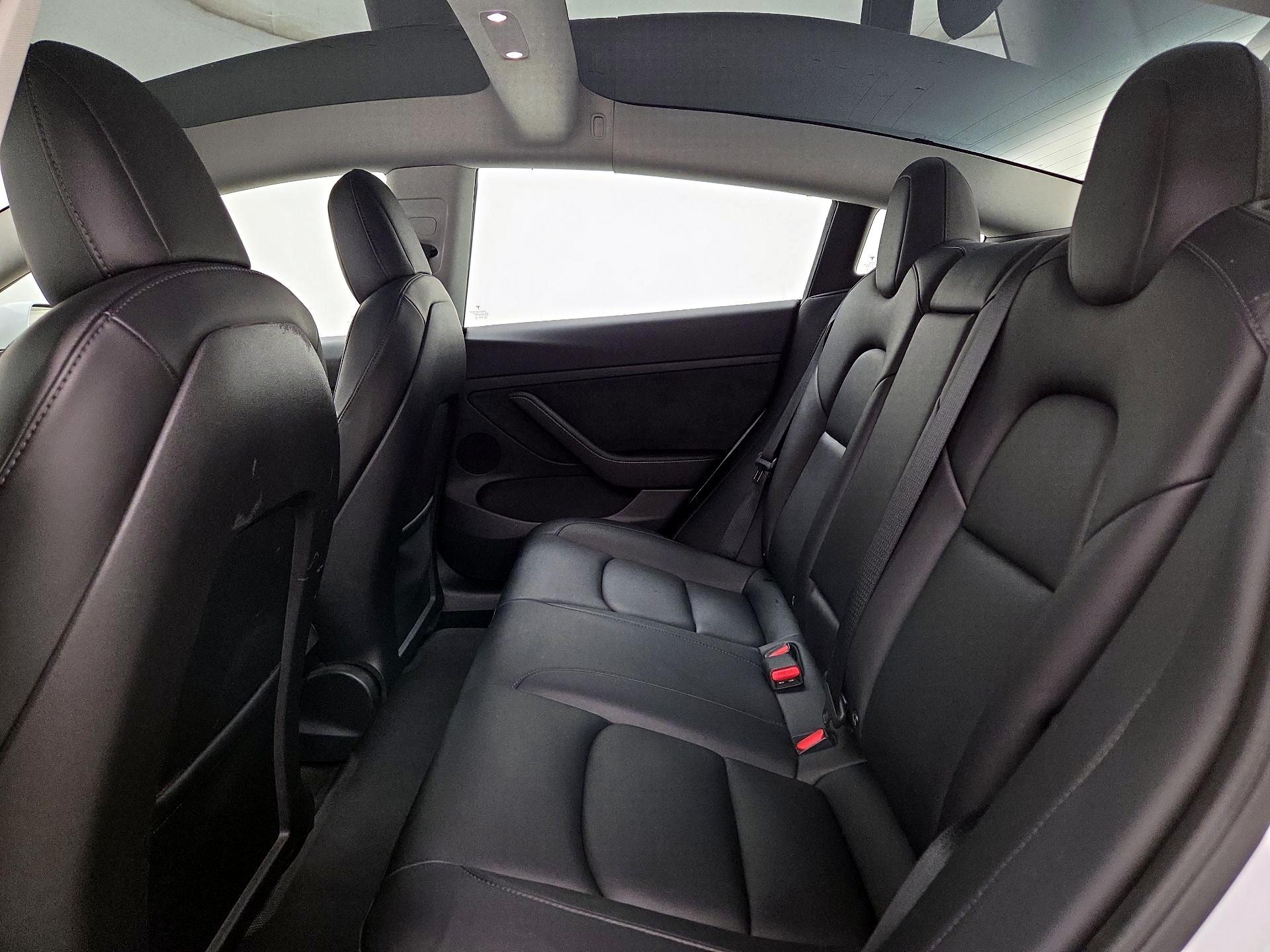 Thumbnail: 2022 Tesla Model 3 - 19