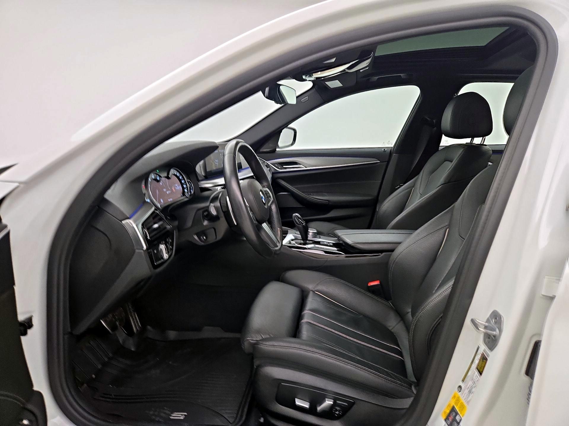 Thumbnail: 2019 BMW 5 Series - 11