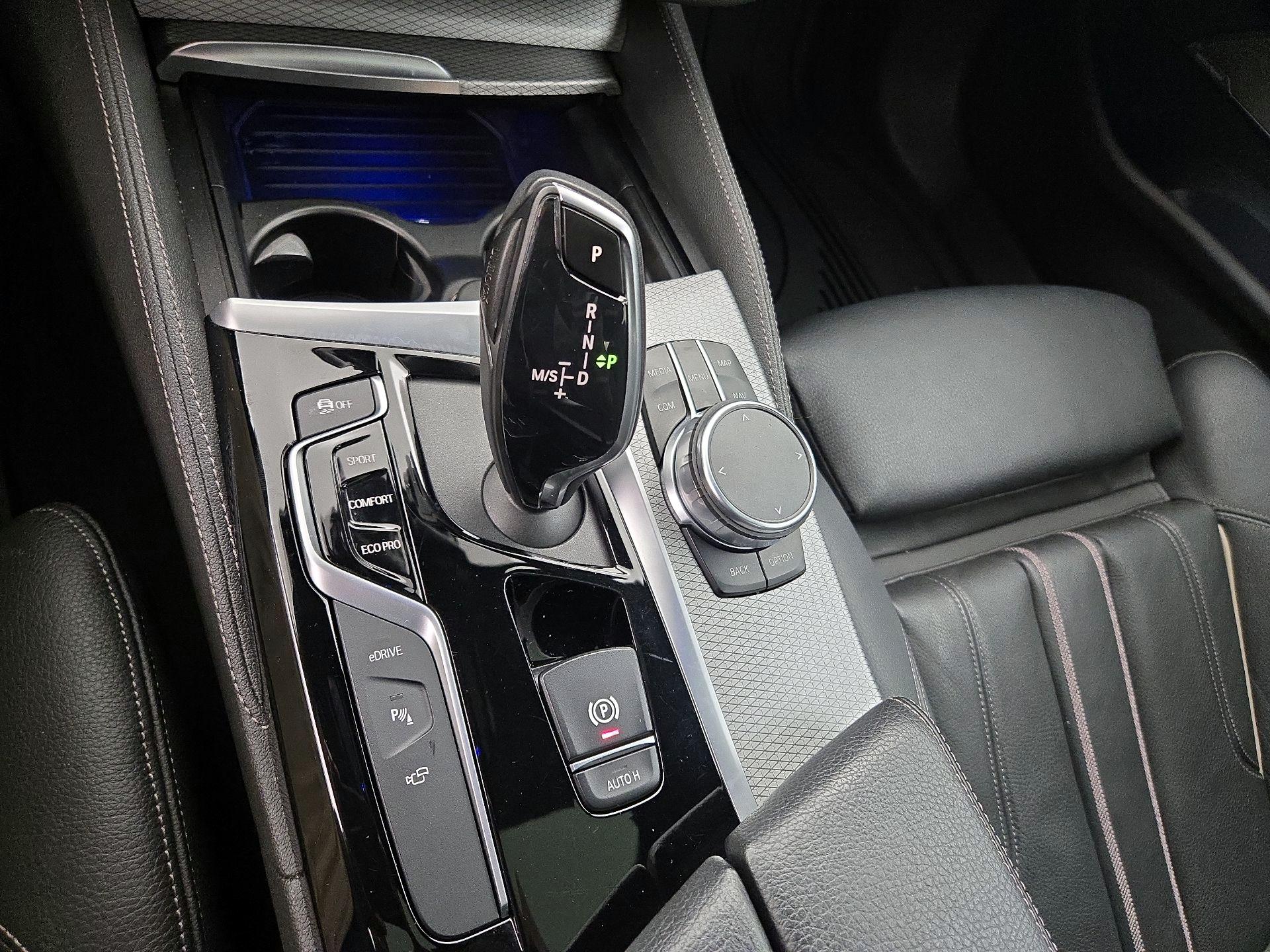 Thumbnail: 2019 BMW 5 Series - 18