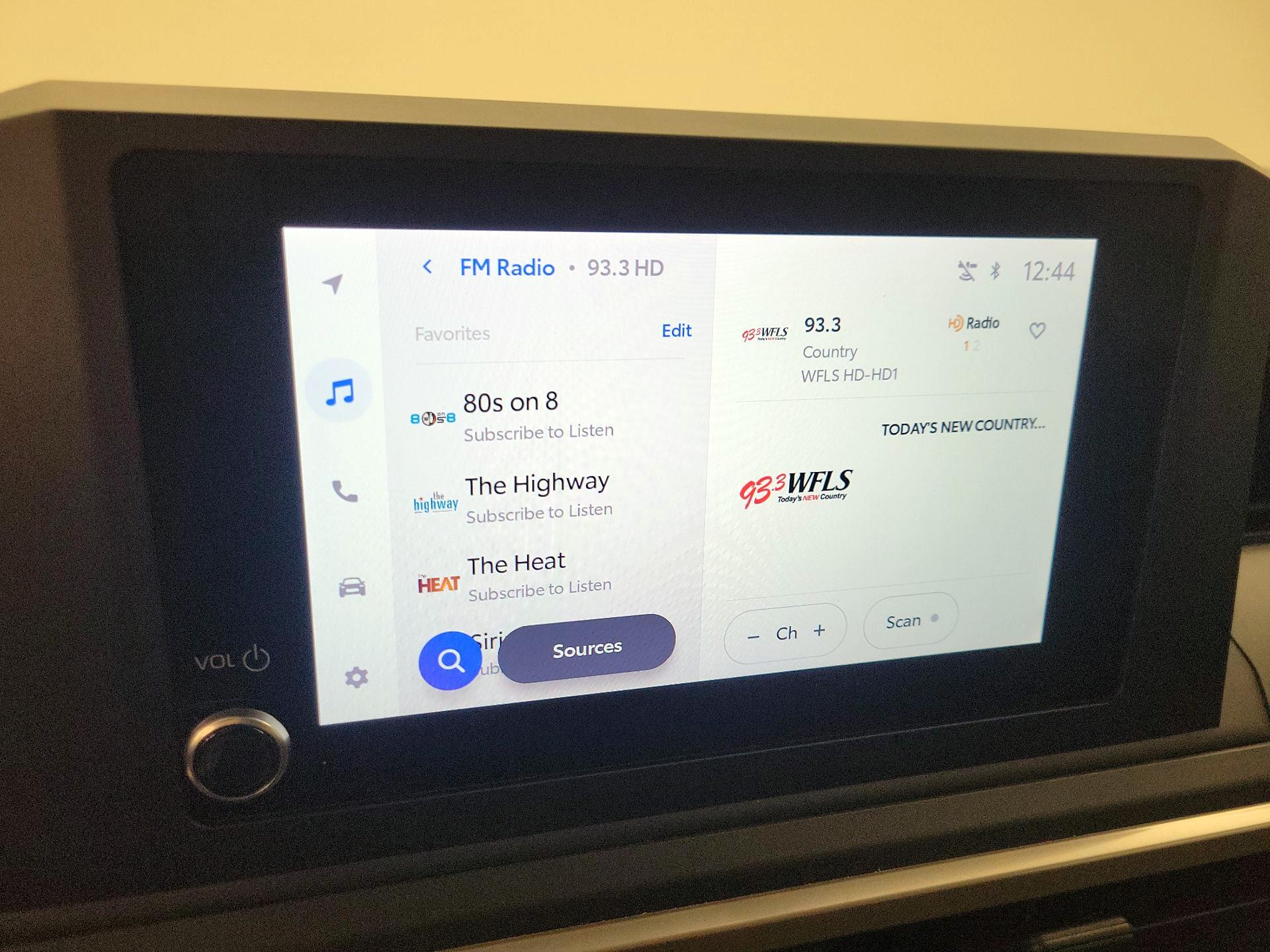 Thumbnail: 2024 Toyota Tacoma - 15