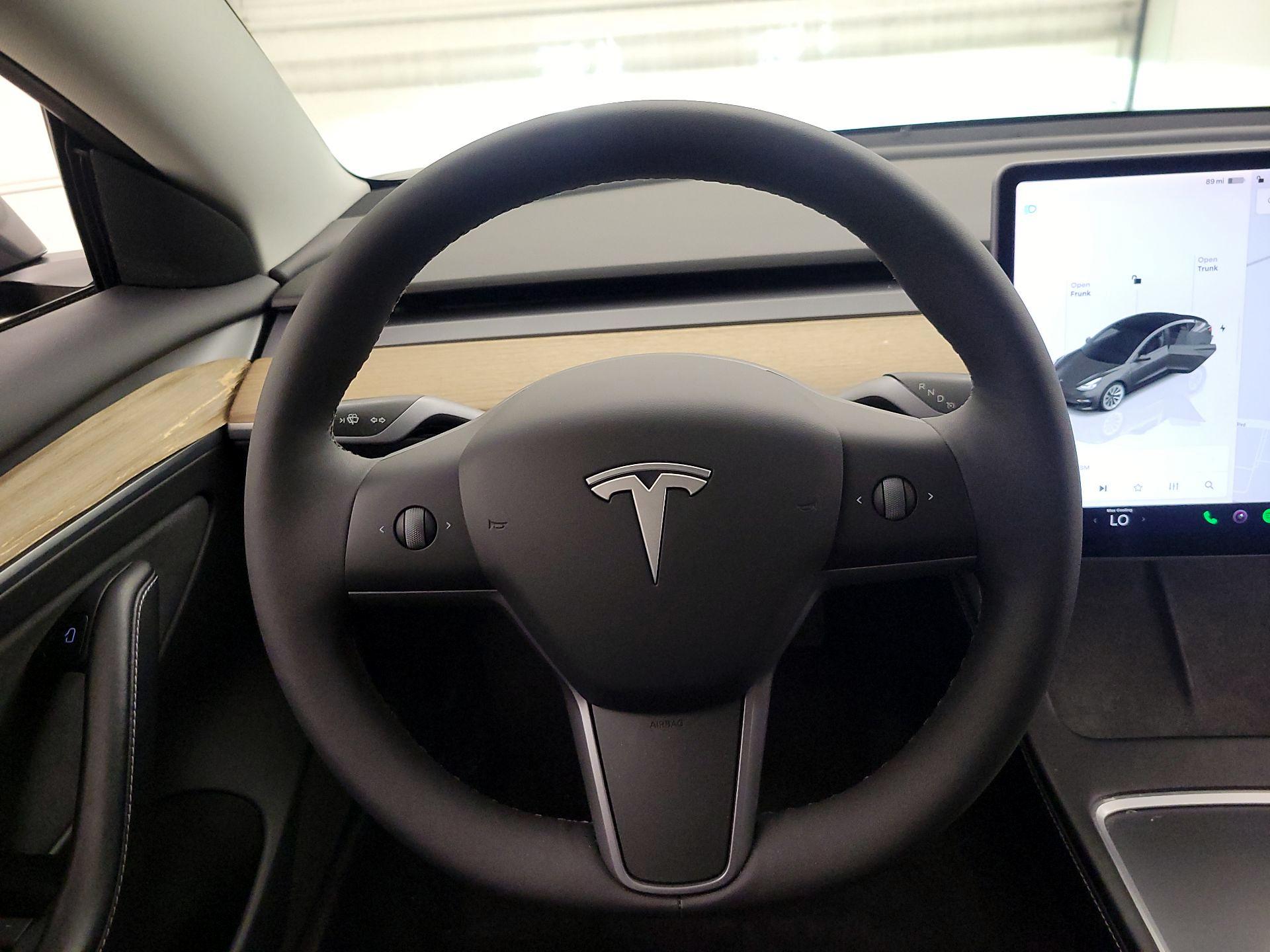 Thumbnail: 2022 Tesla Model 3 - 10