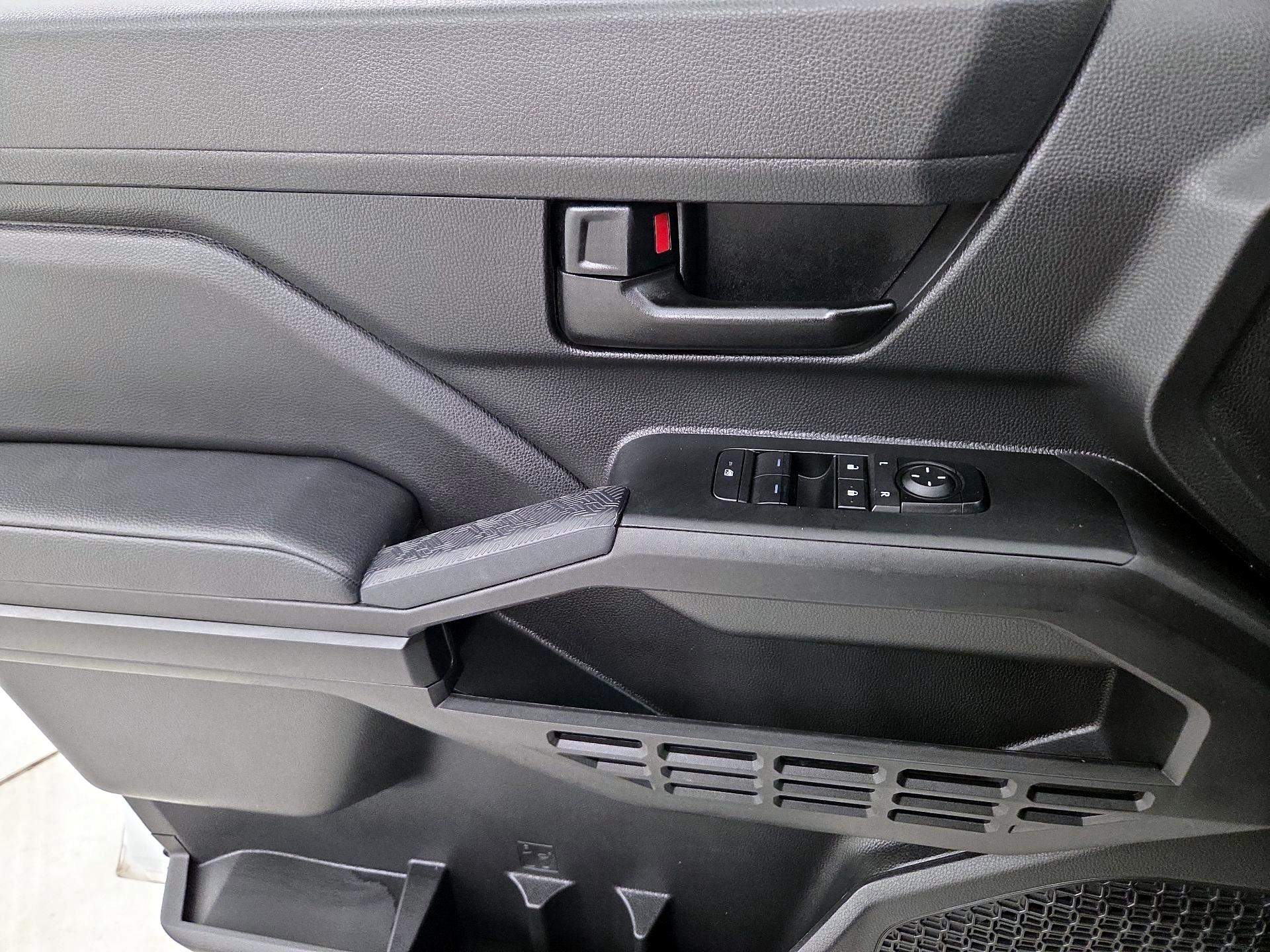 Thumbnail: 2024 Toyota Tacoma - 12