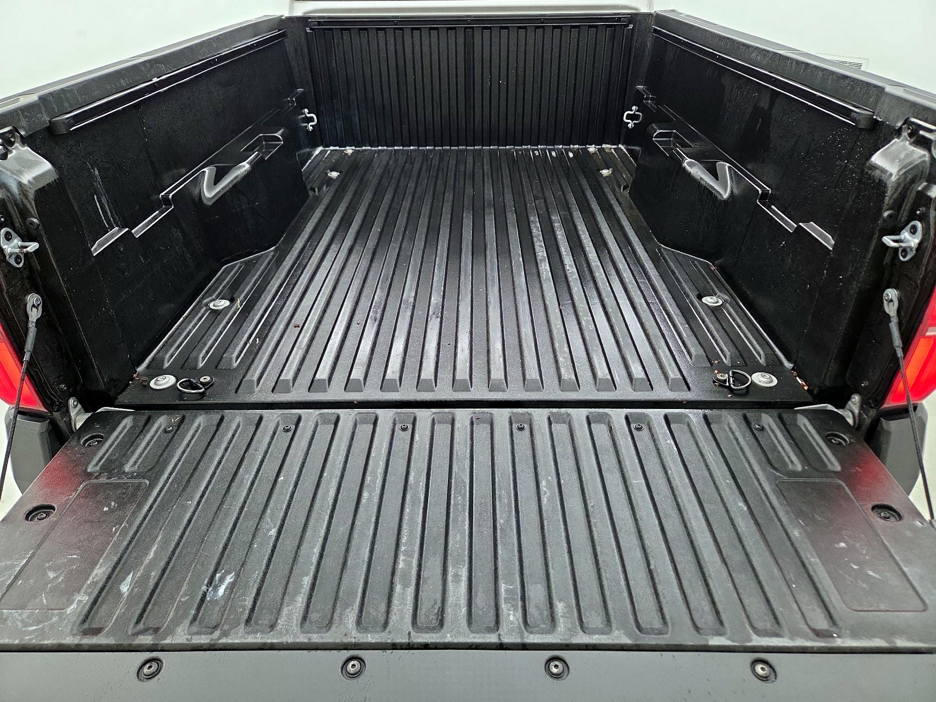 Thumbnail: 2024 Toyota Tacoma - 19