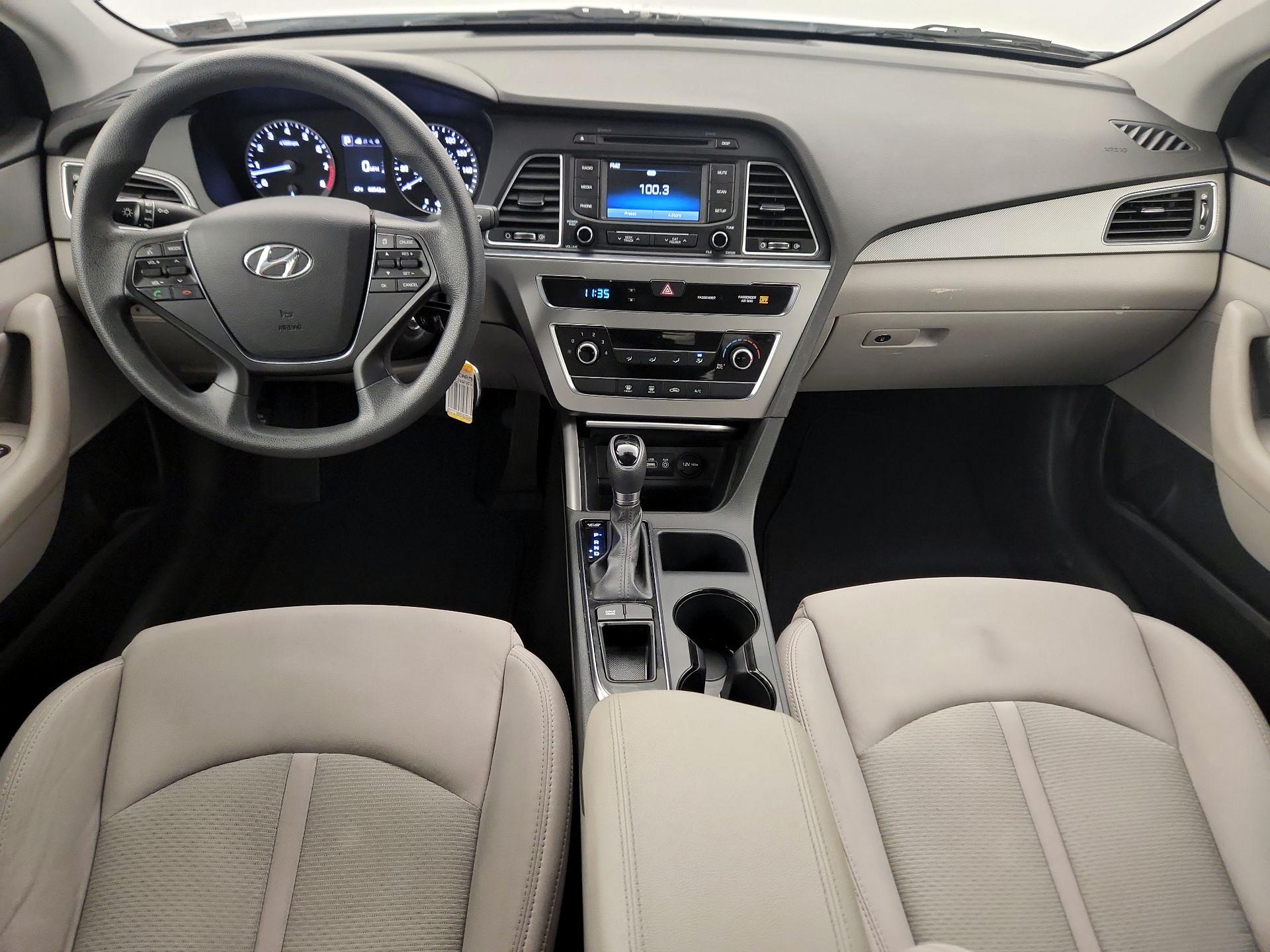 Thumbnail: 2015 Hyundai Sonata - 9