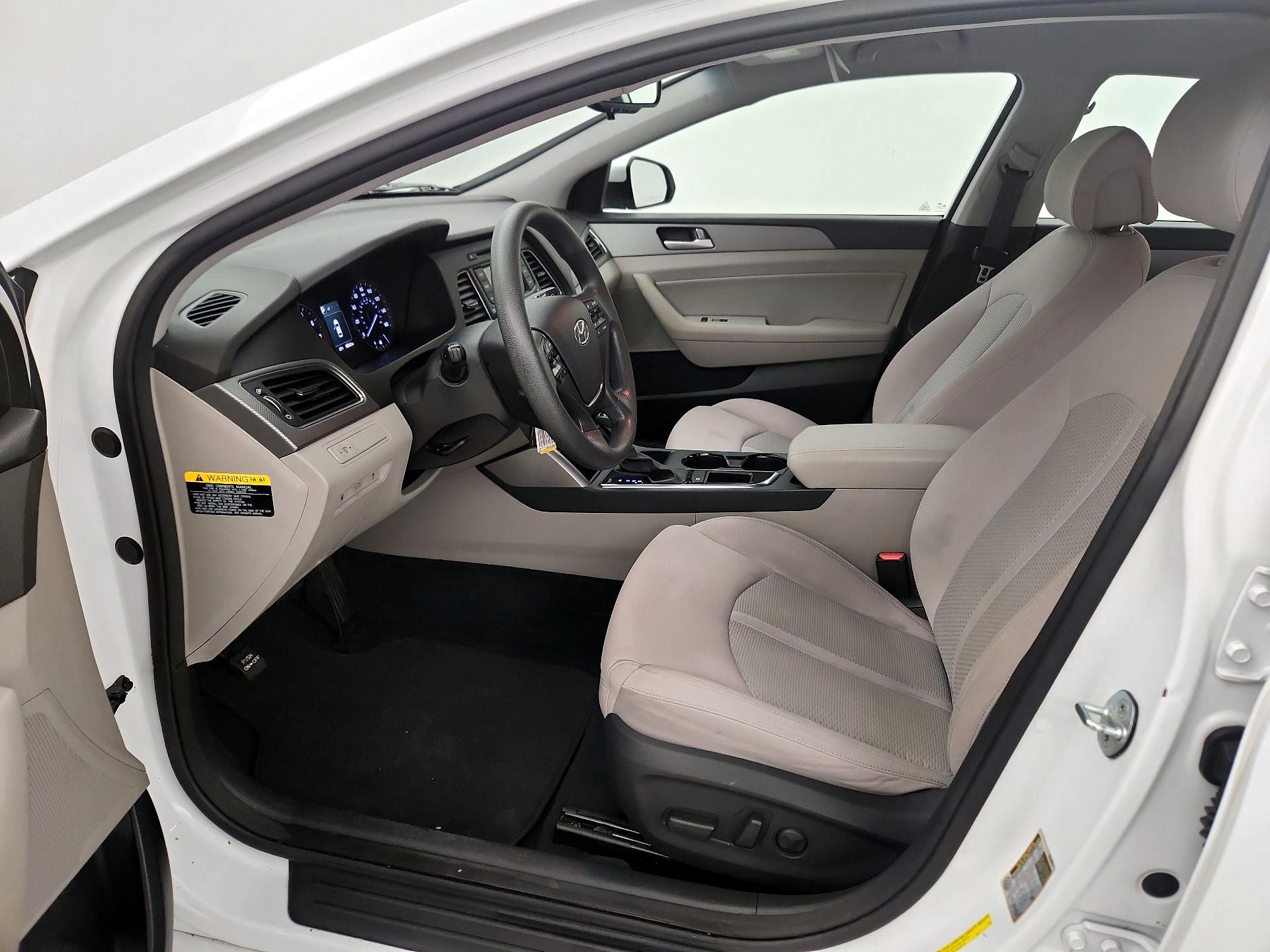 Thumbnail: 2015 Hyundai Sonata - 11