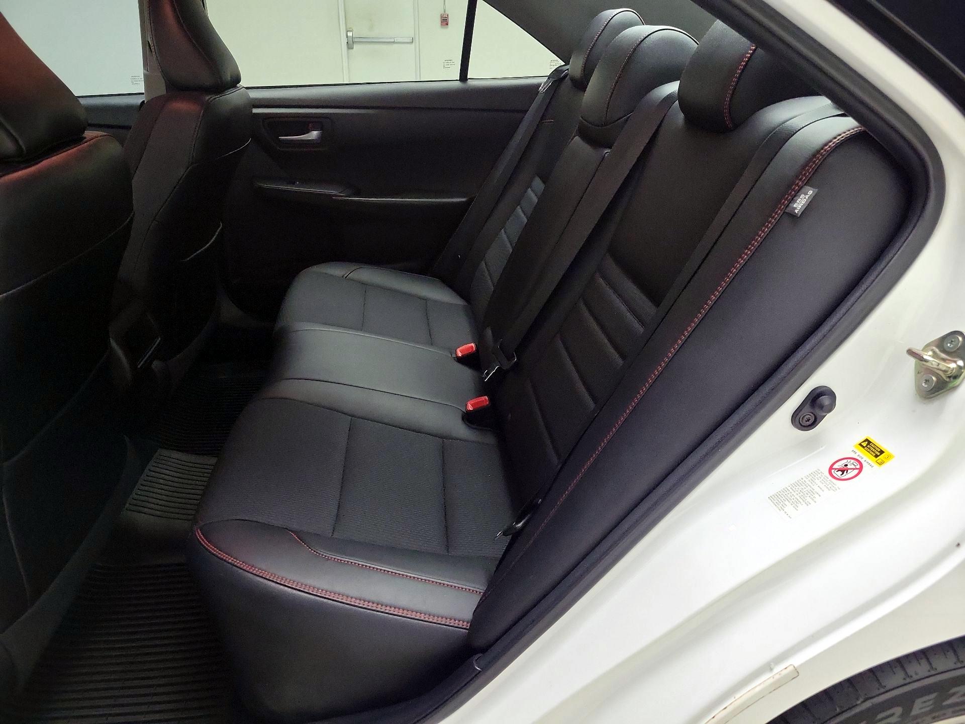 Thumbnail: 2017 Toyota Camry - 19