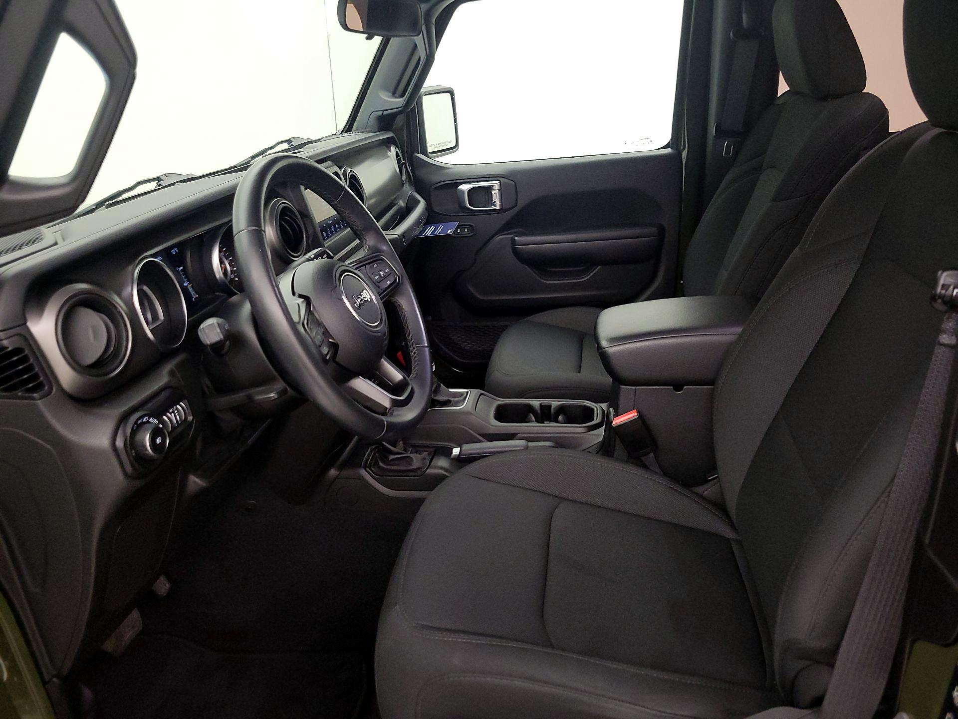 Thumbnail: 2021 Jeep Wrangler - 11