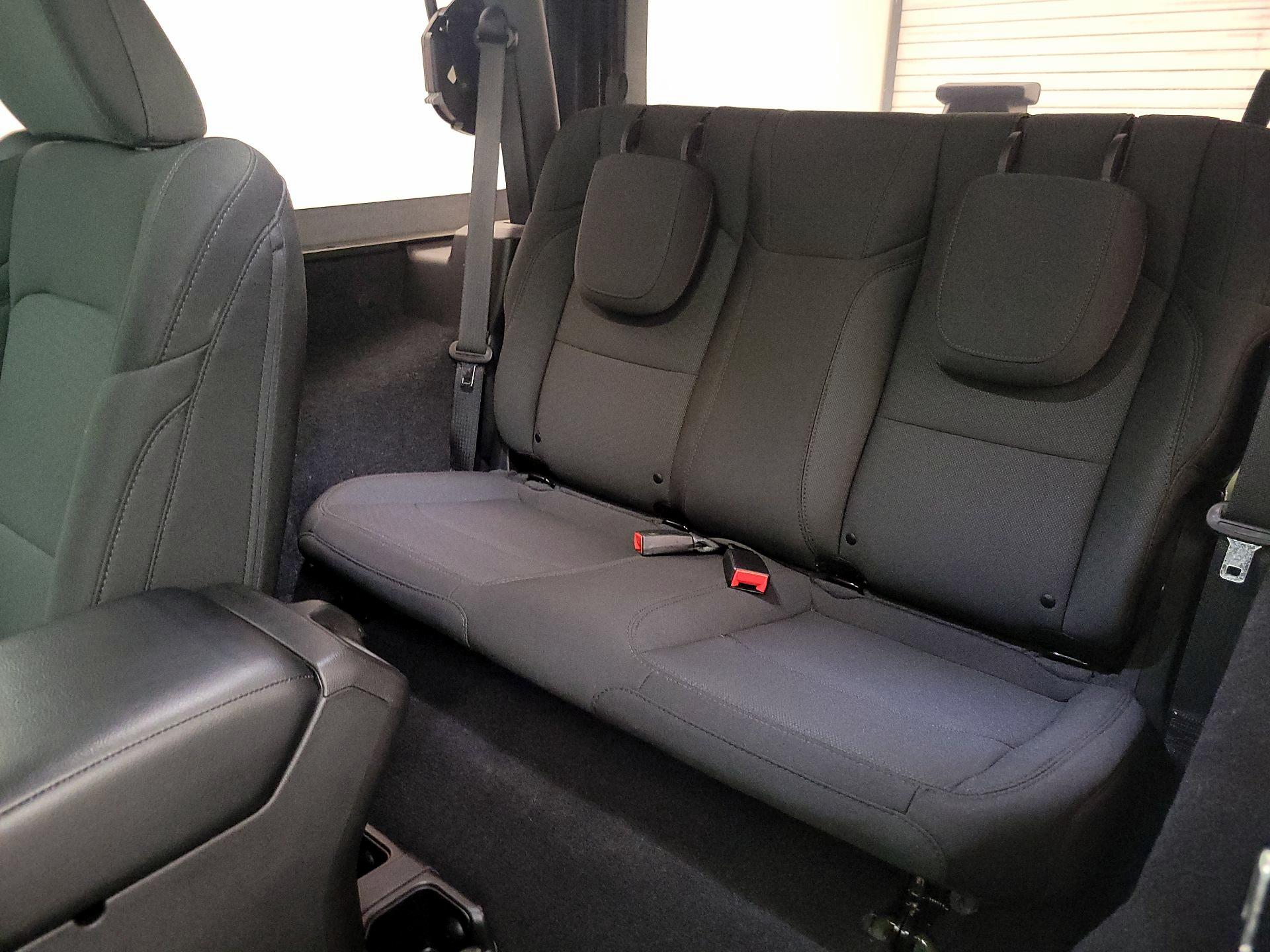 Thumbnail: 2021 Jeep Wrangler - 20