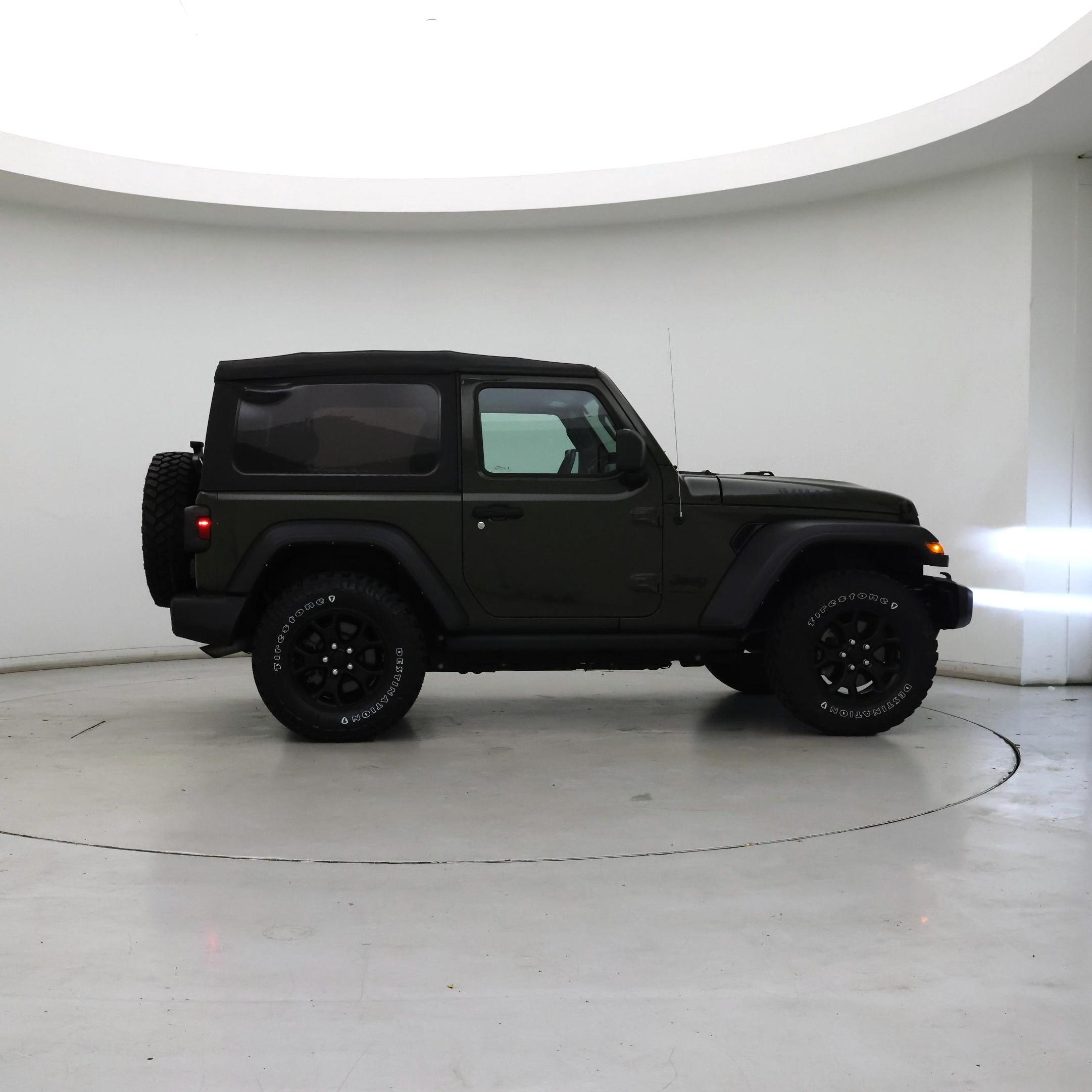 Thumbnail: 2021 Jeep Wrangler - 7
