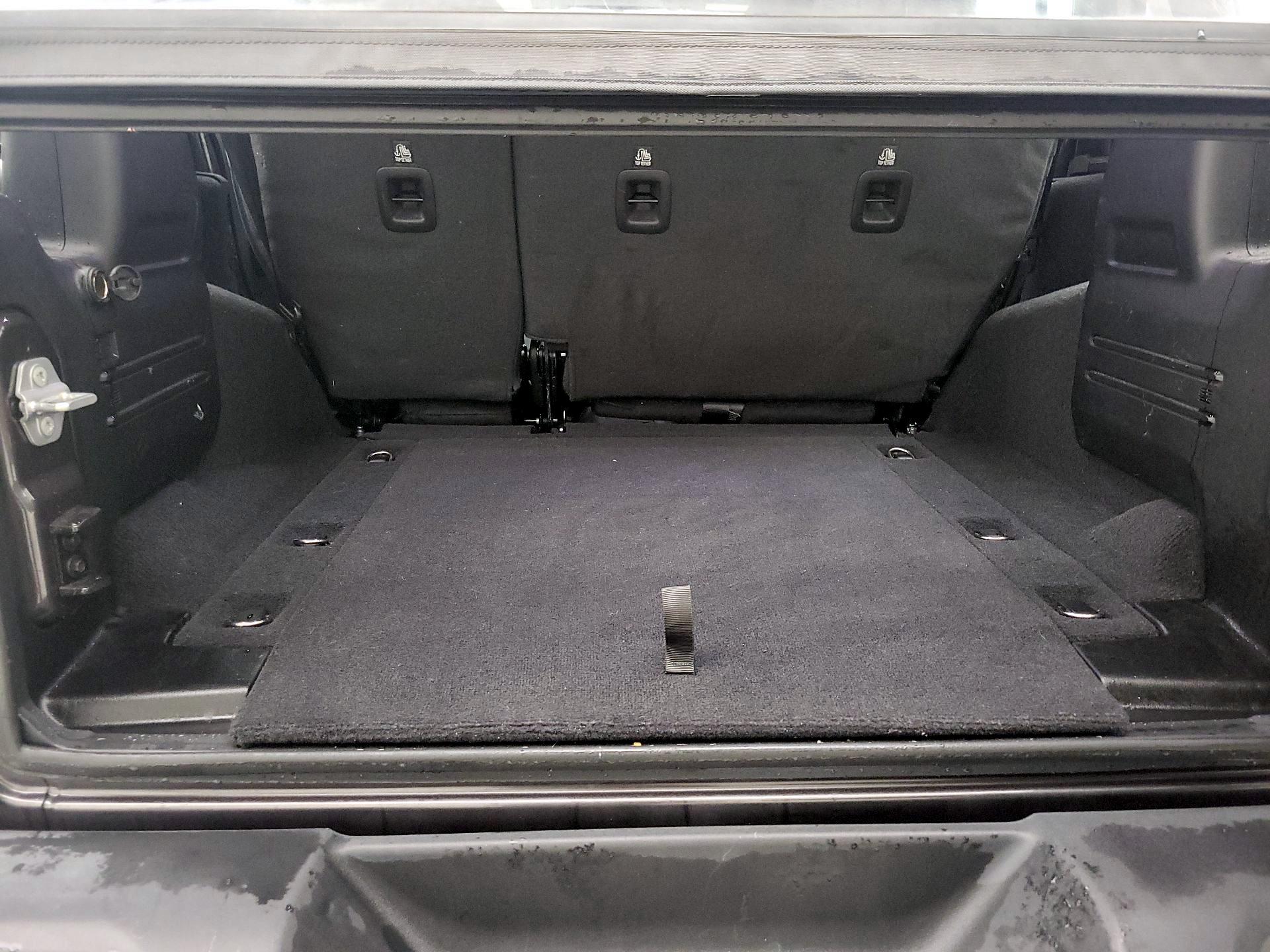 Thumbnail: 2021 Jeep Wrangler - 20