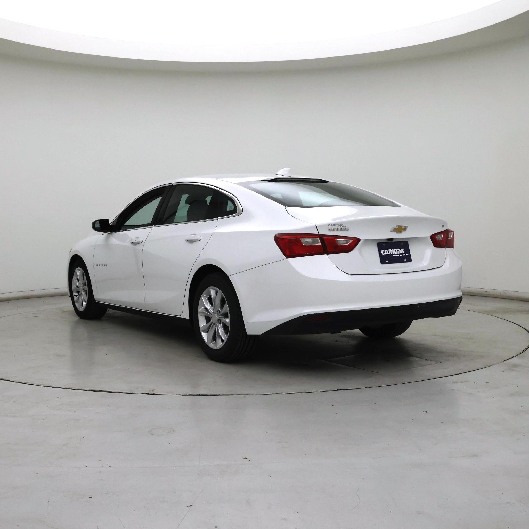 Thumbnail: 2023 Chevrolet Malibu - 2