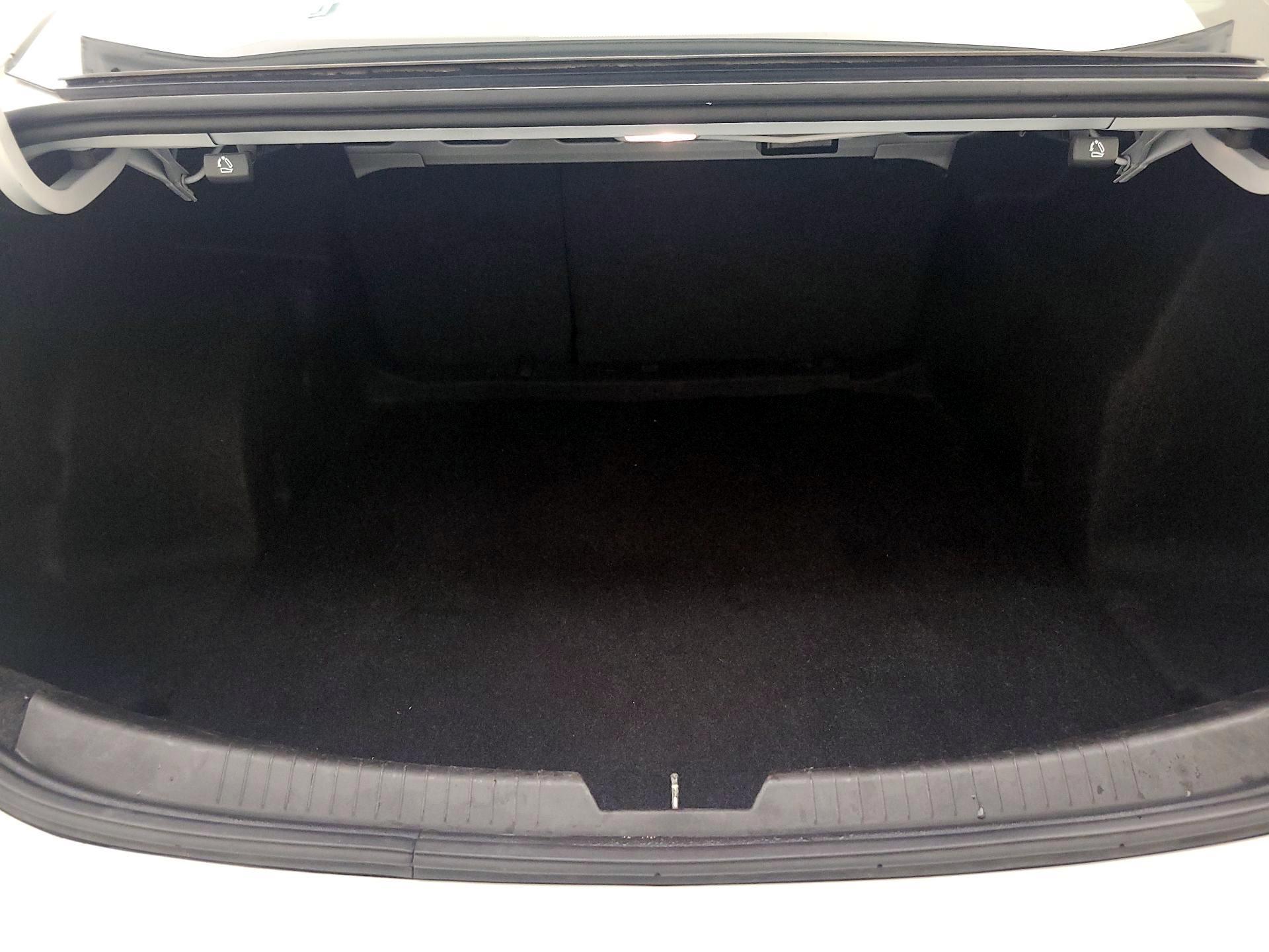 Thumbnail: 2023 Chevrolet Malibu - 20