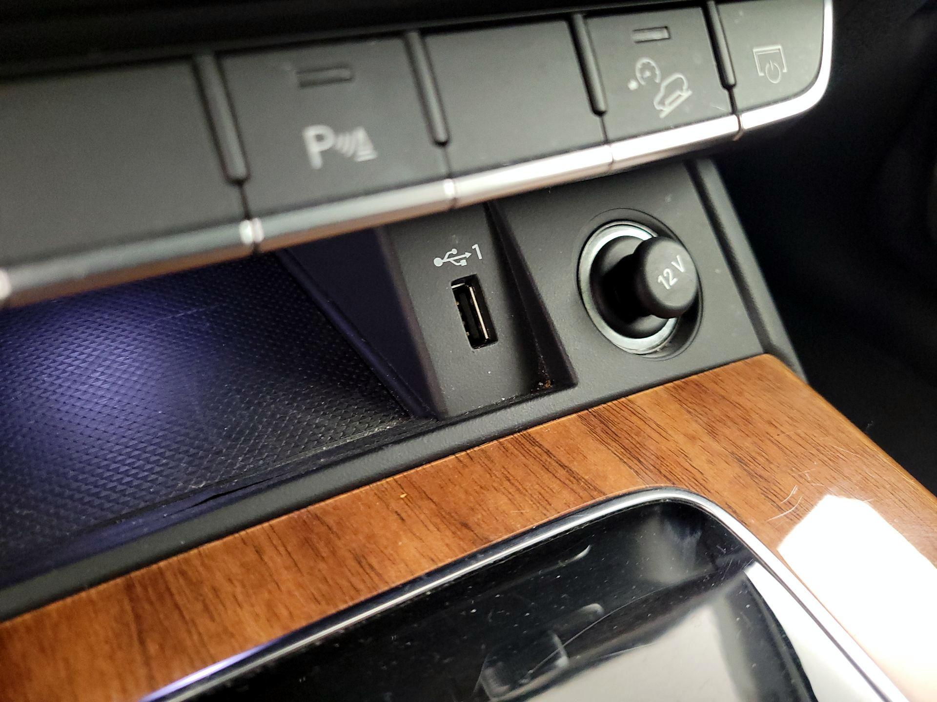 Thumbnail: 2023 Audi Q5 - 18