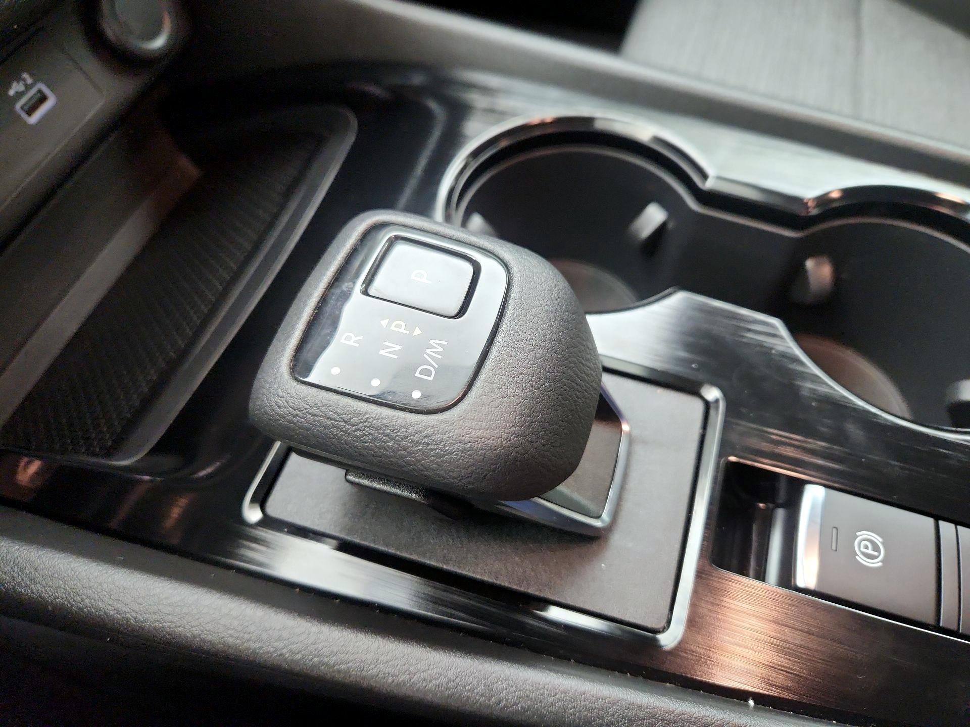 Thumbnail: 2021 Nissan Rogue - 17