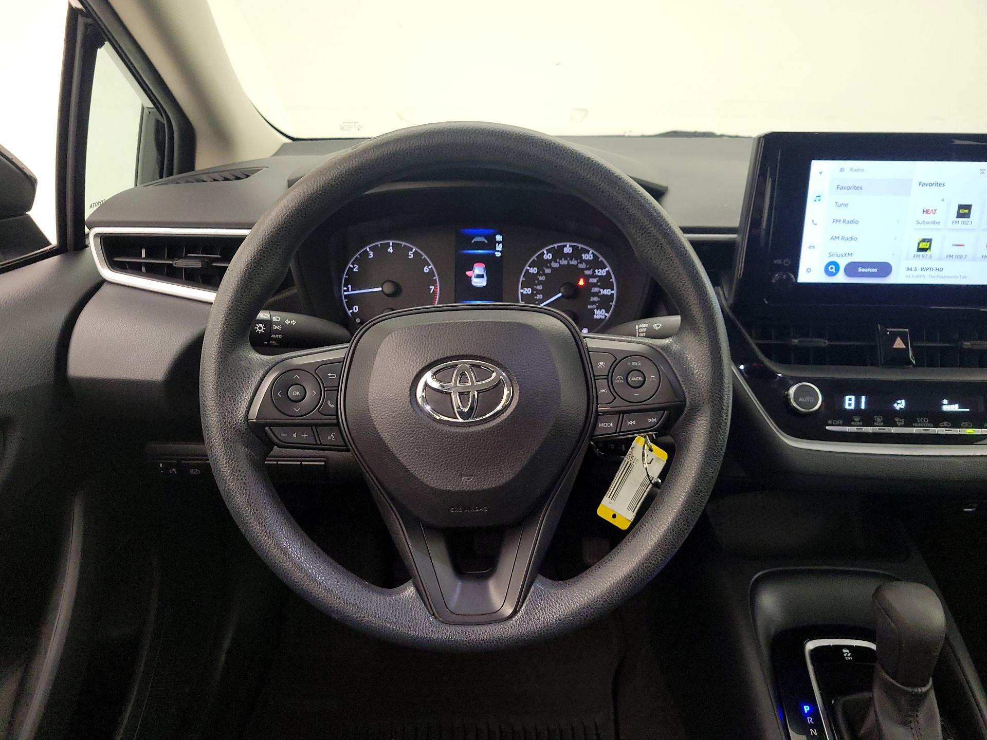 Thumbnail: 2023 Toyota Corolla - 10