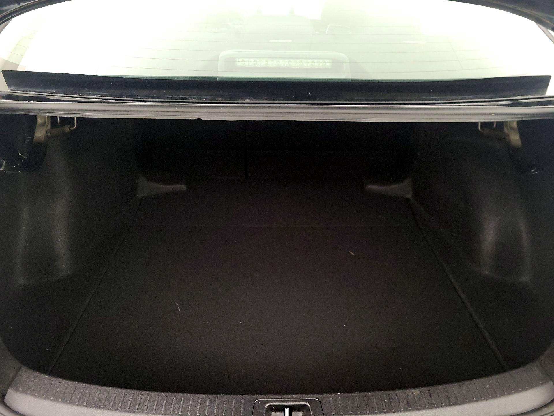 Thumbnail: 2023 Toyota Corolla - 20