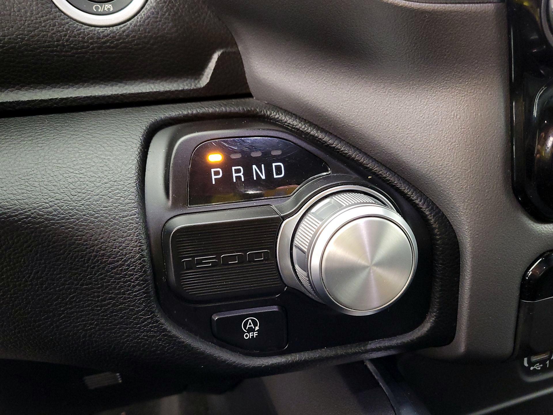 Thumbnail: 2024 RAM 1500 - 18