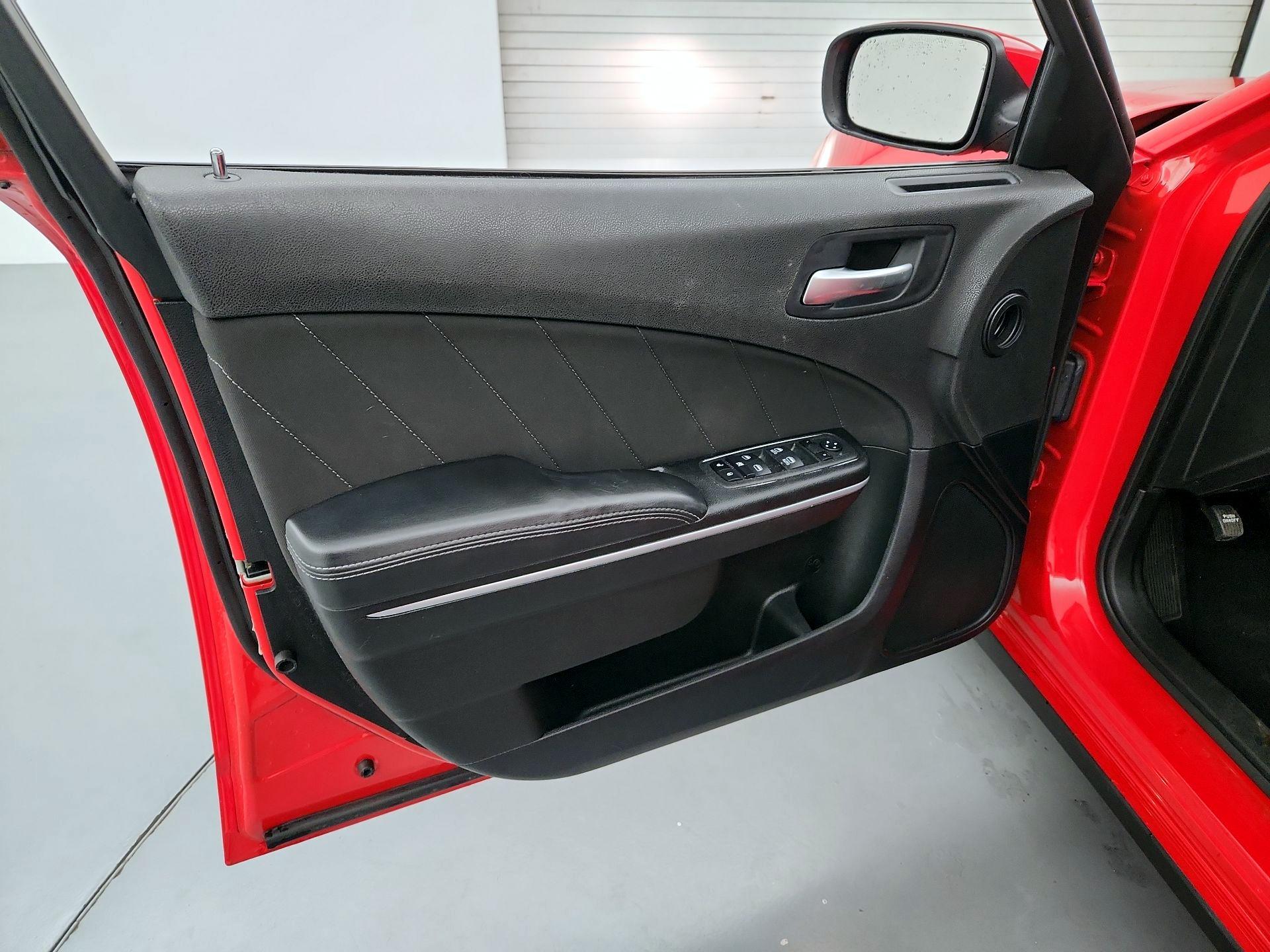 Thumbnail: 2022 Dodge Charger - 12