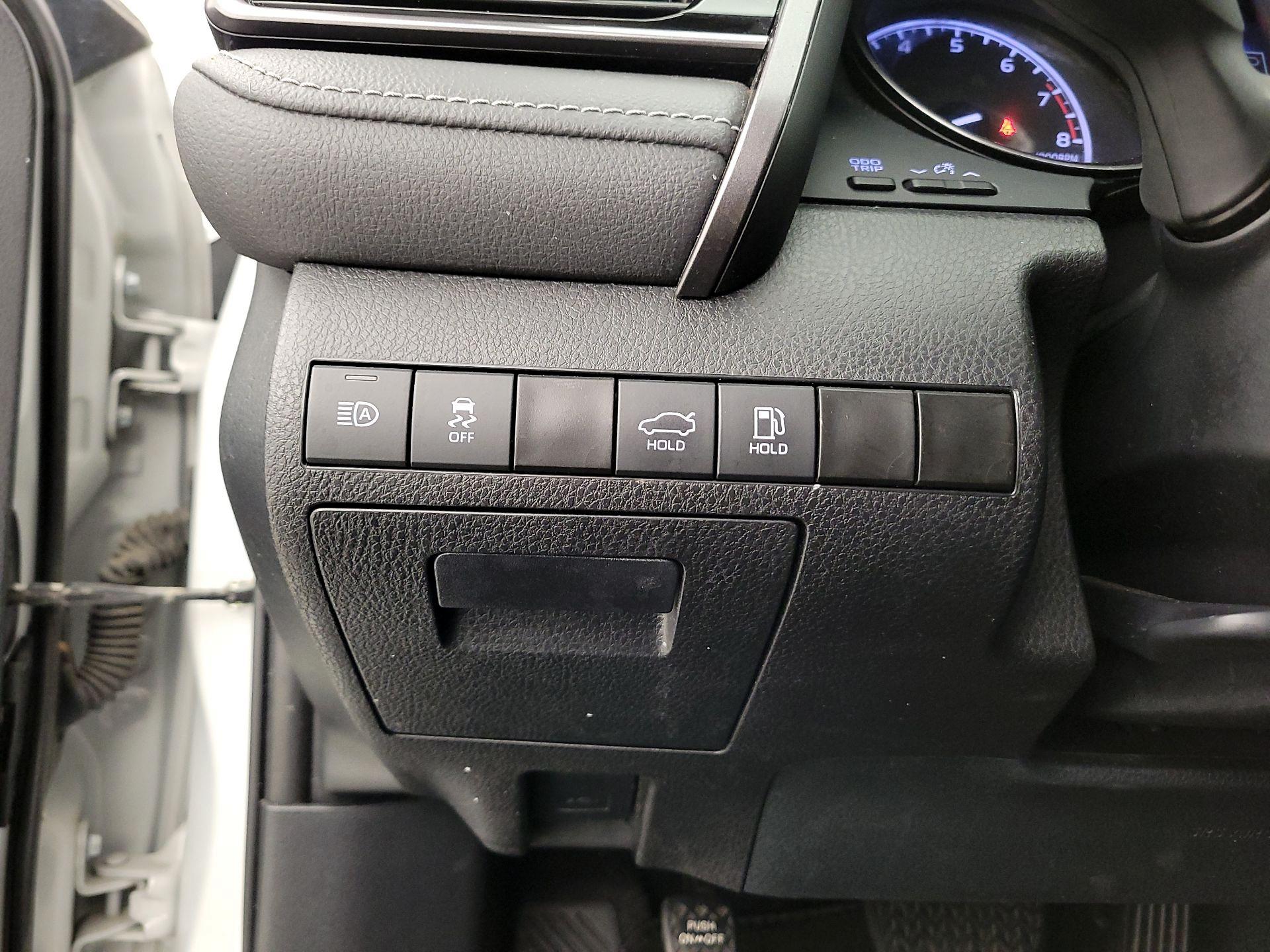 Thumbnail: 2023 Toyota Camry - 13