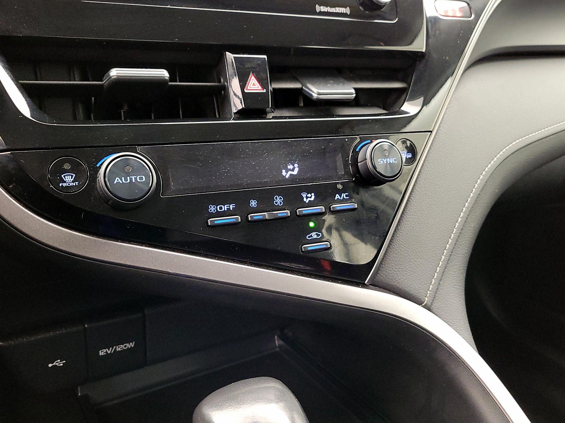 Thumbnail: 2023 Toyota Camry - 16