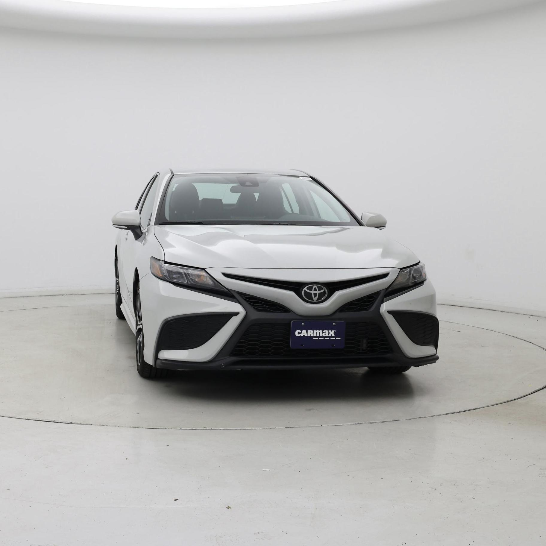 Thumbnail: 2023 Toyota Camry - 5