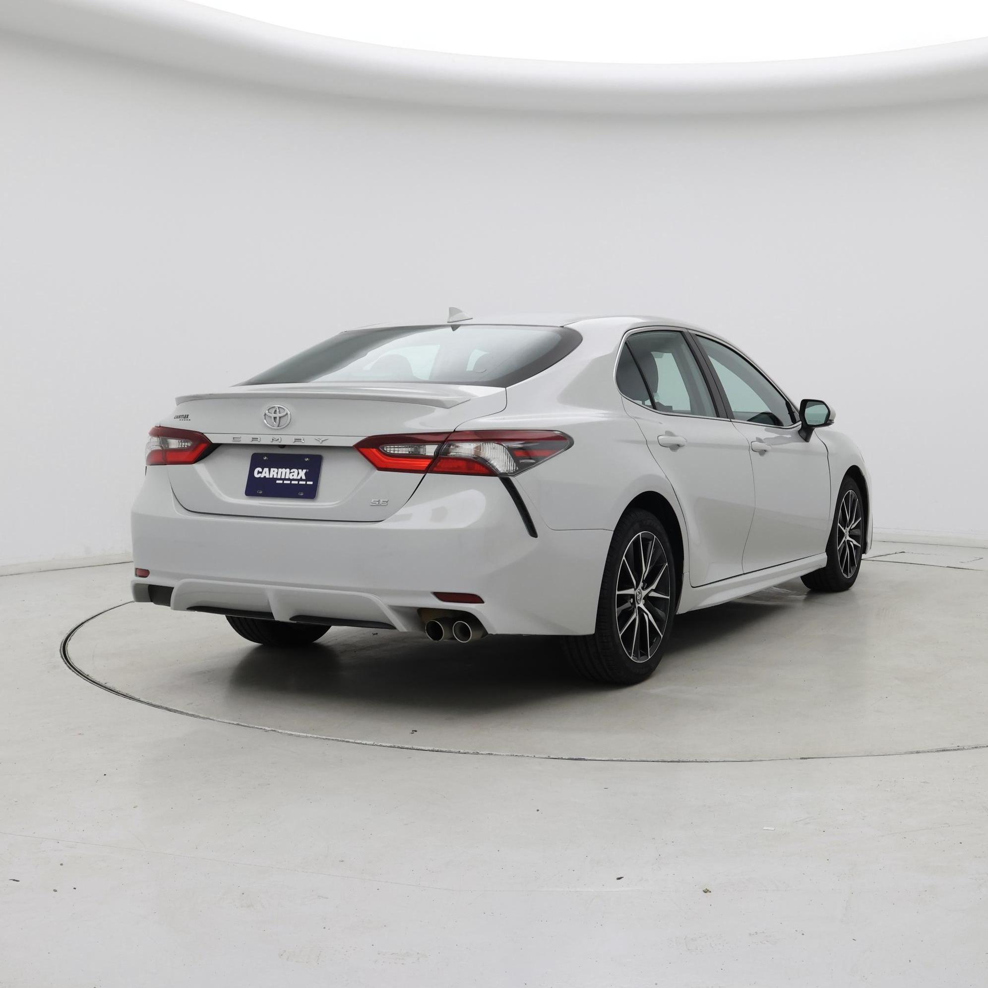 Thumbnail: 2023 Toyota Camry - 8