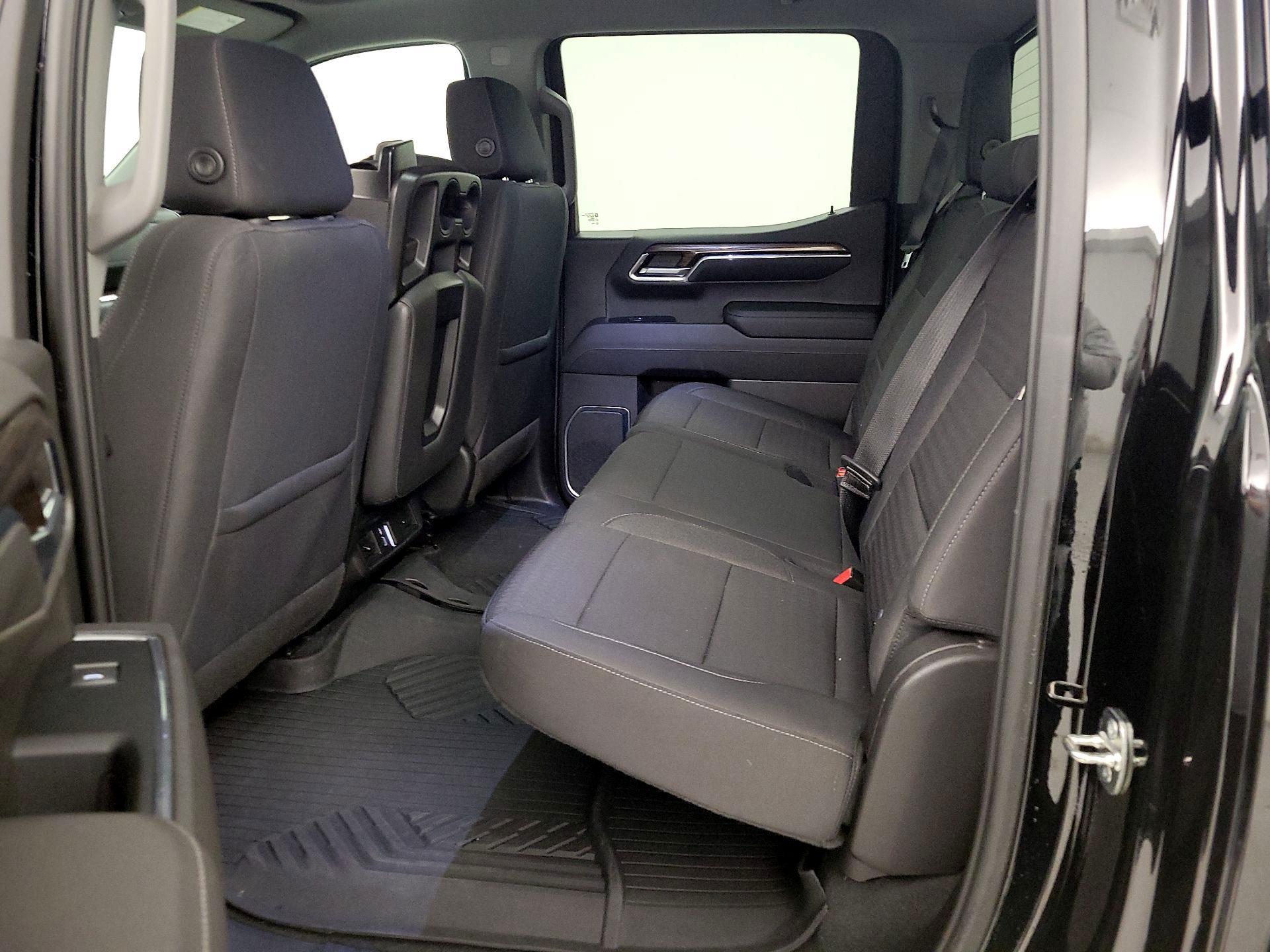 Thumbnail: 2022 Chevrolet Silverado 1500 - 20