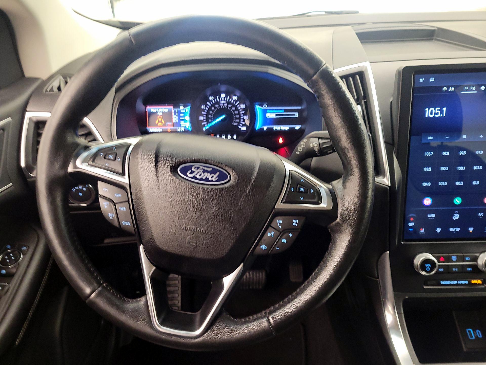 Thumbnail: 2022 Ford Edge - 10