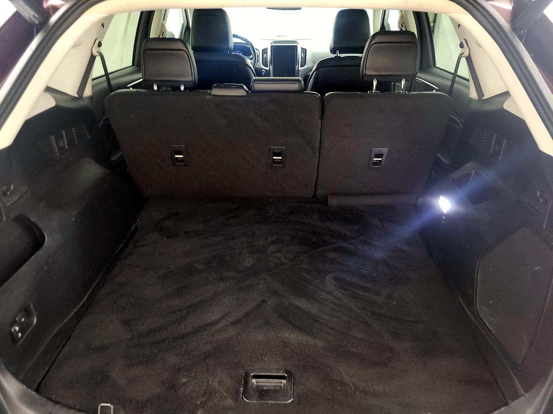 Thumbnail: 2022 Ford Edge - 20