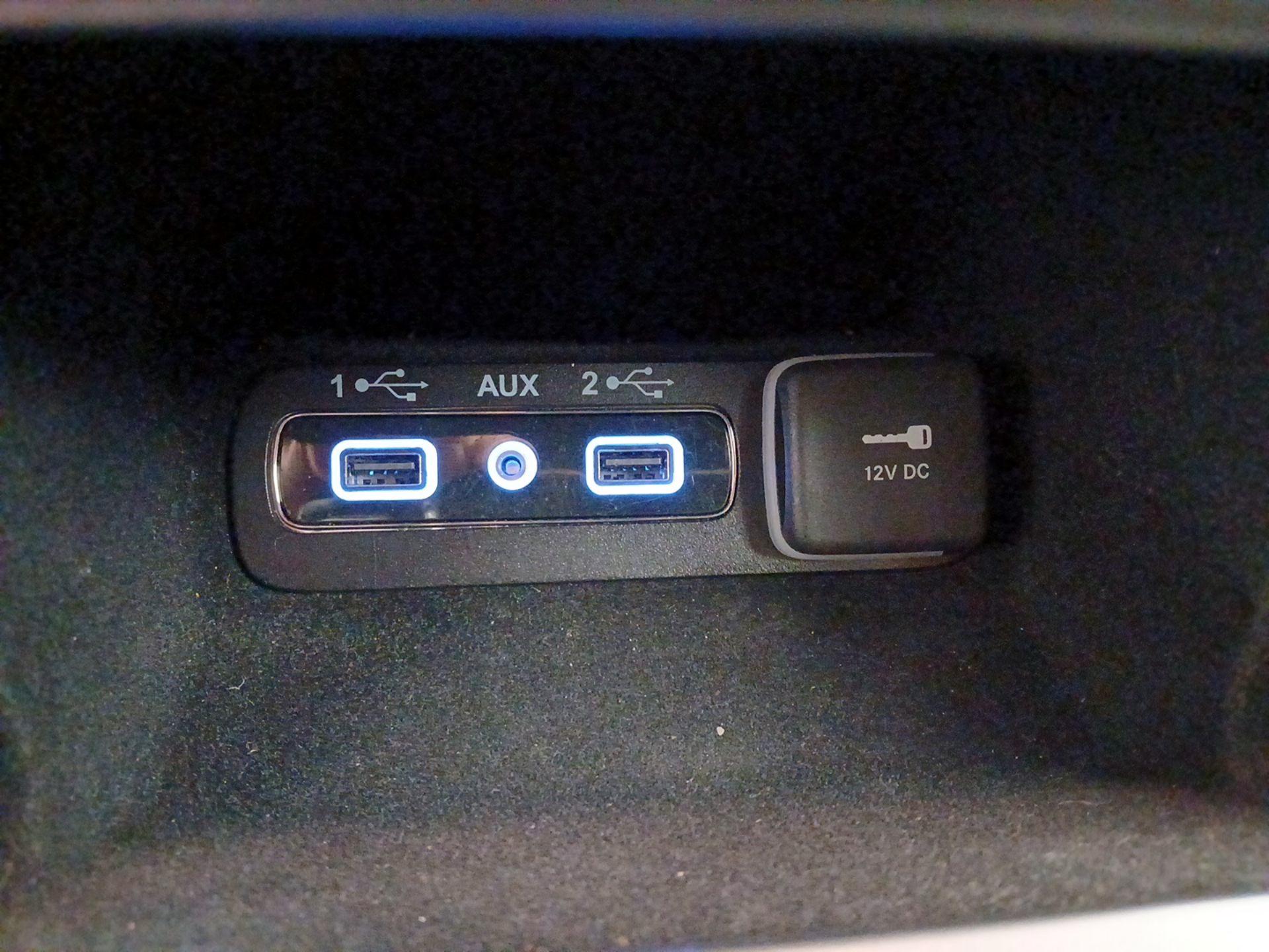 Thumbnail: 2021 Jeep Grand Cherokee - 19