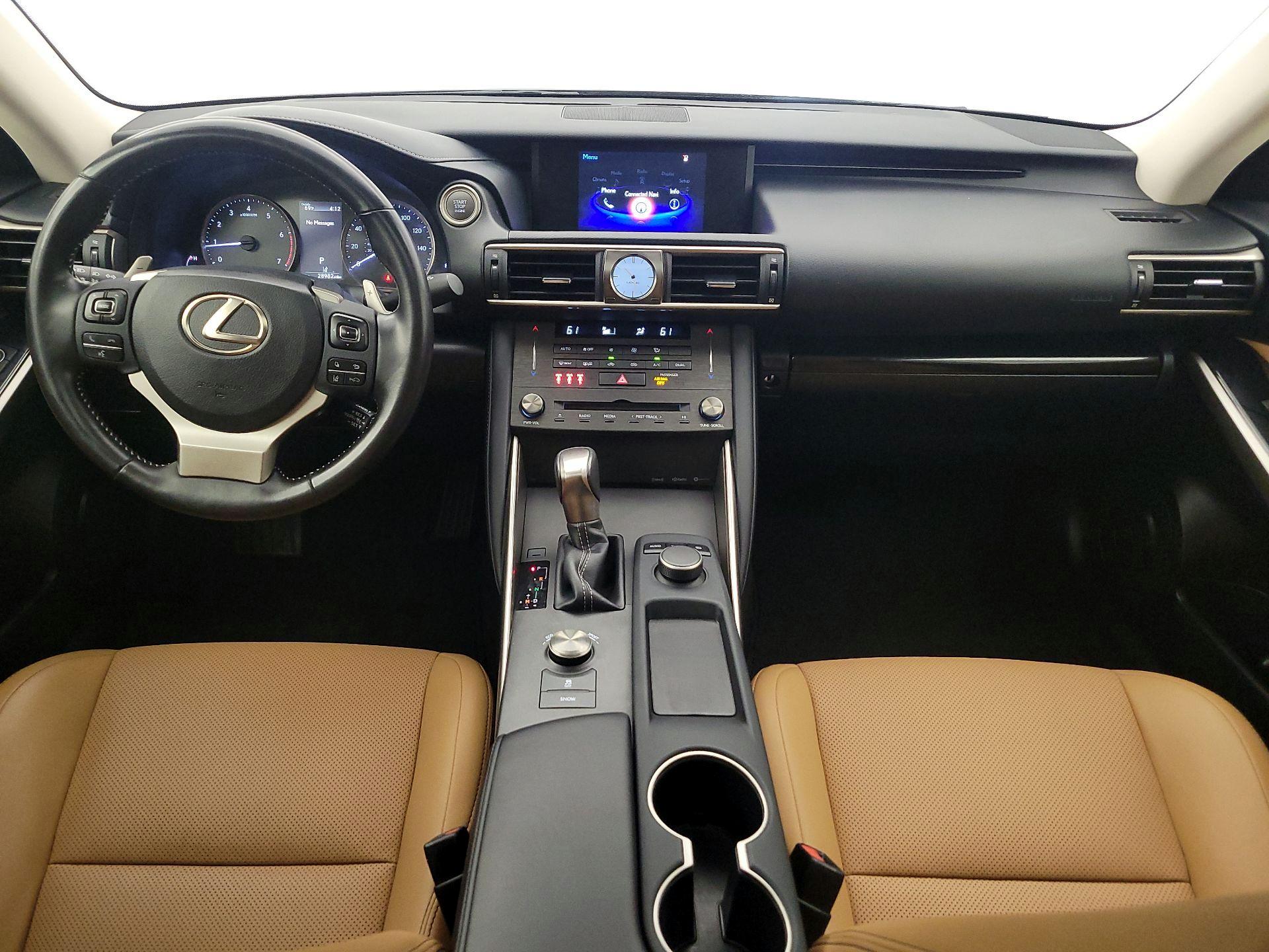 Thumbnail: 2020 Lexus IS - 9